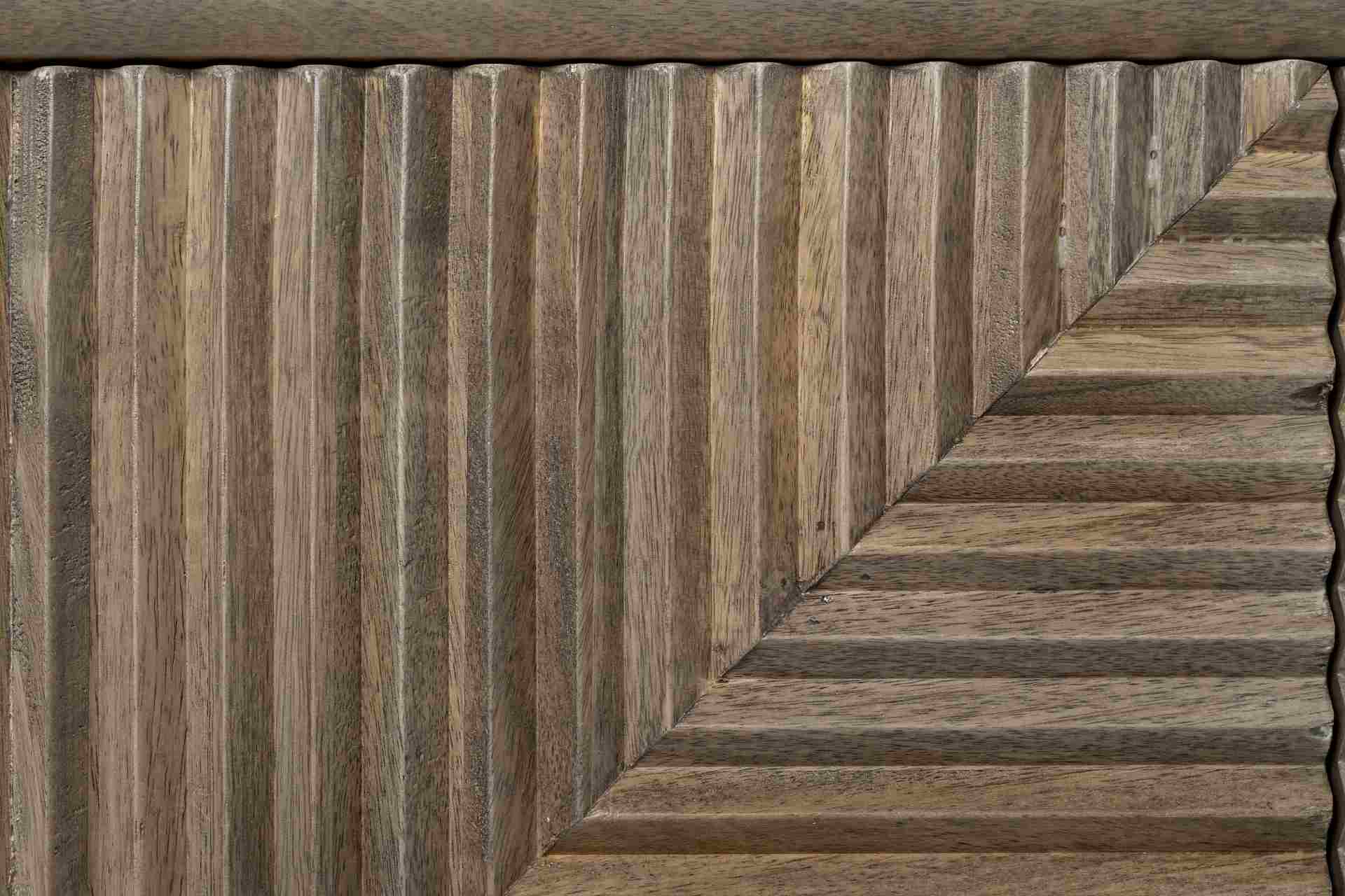 TV-Board Darsey aus Mangoholz, 140 cm