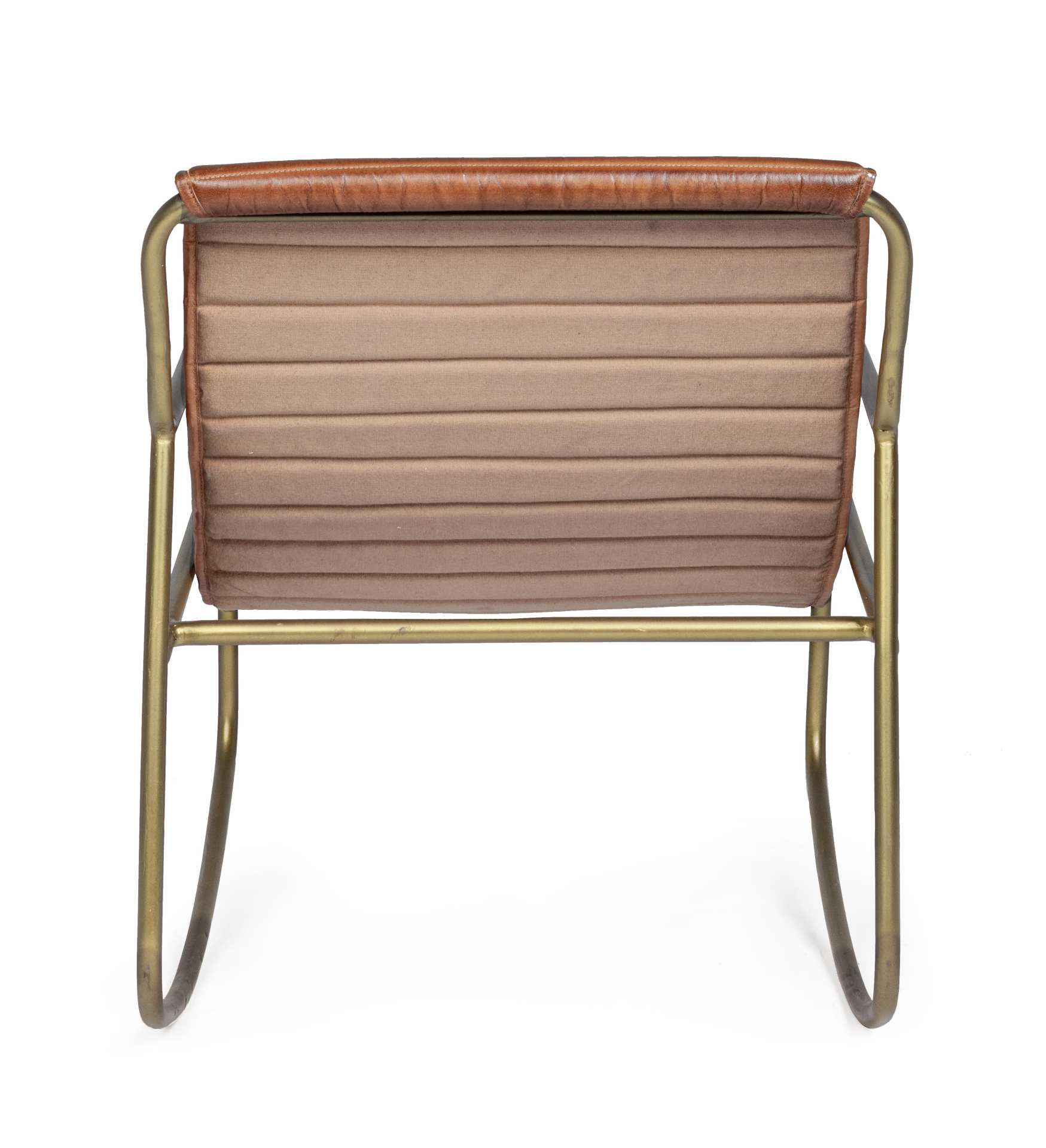 Der Sessel Karisma überzeugt mit seinem klassischen Design. Gefertigt wurde er aus Leder, welches einen Cognac Farbton besitzt. Das Gestell ist aus Metall und hat eine goldene Farbe. Der Sessel besitzt eine Sitzhöhe von 44 cm. Die Breite beträgt 59 cm.