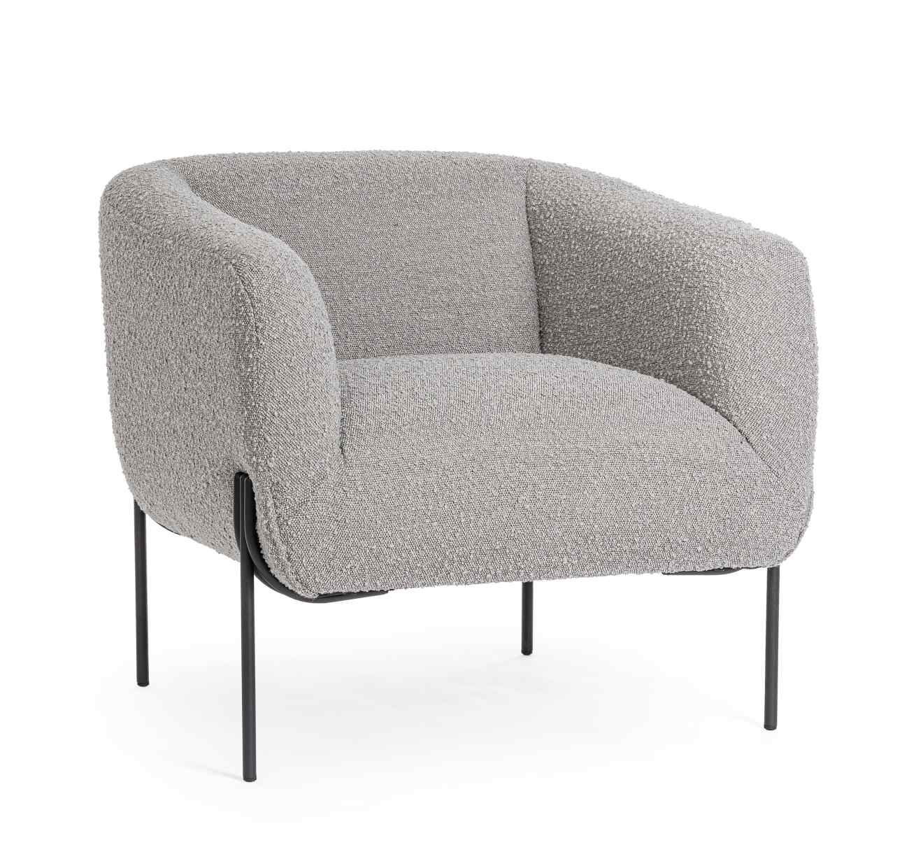 Der Sessel Claudine überzeugt mit seinem modernen Stil. Gefertigt wurde er aus Bouclè-Stoff, welcher einen grauen Farbton besitzt. Das Gestell ist aus Metall und hat eine schwarze Farbe. Der Sessel verfügt über eine Armlehne.