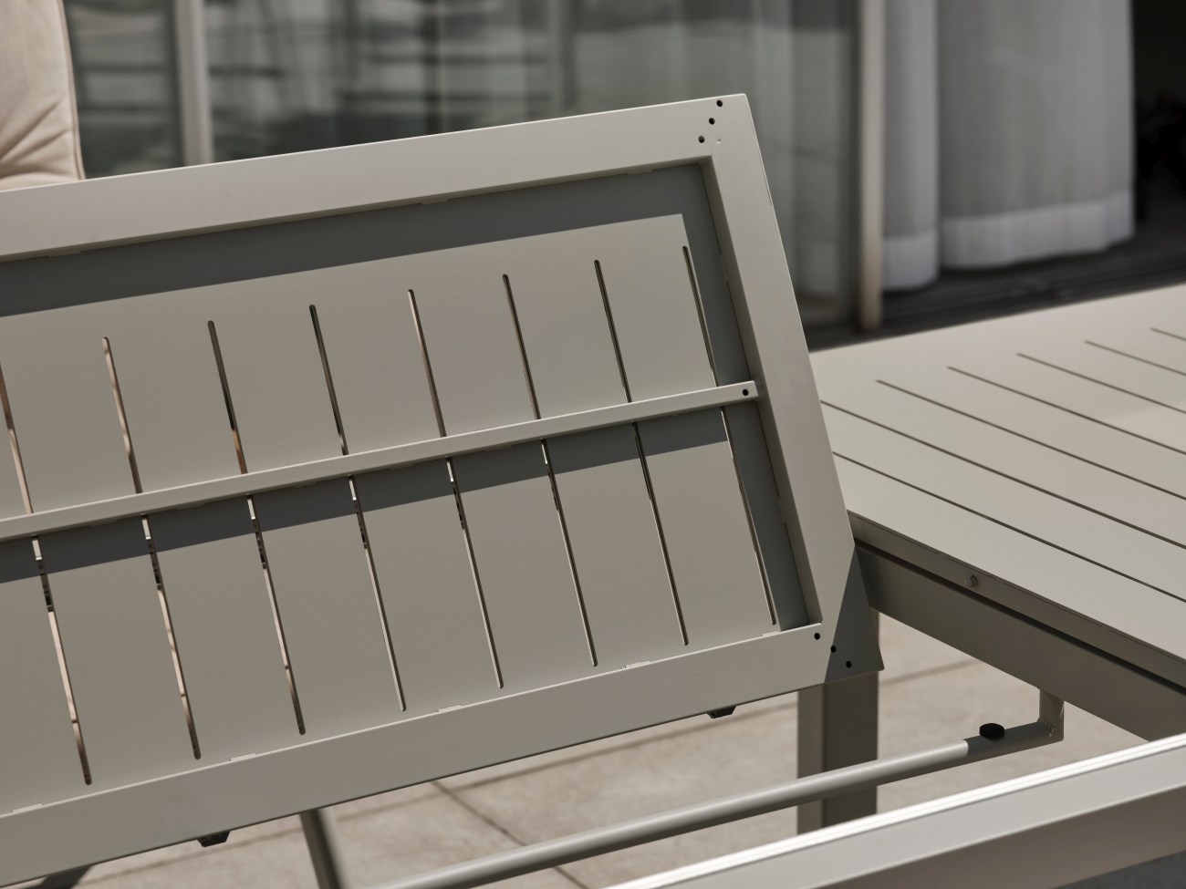 Gartenesstisch Lomma, 194-312x100 cm, Hellgrau