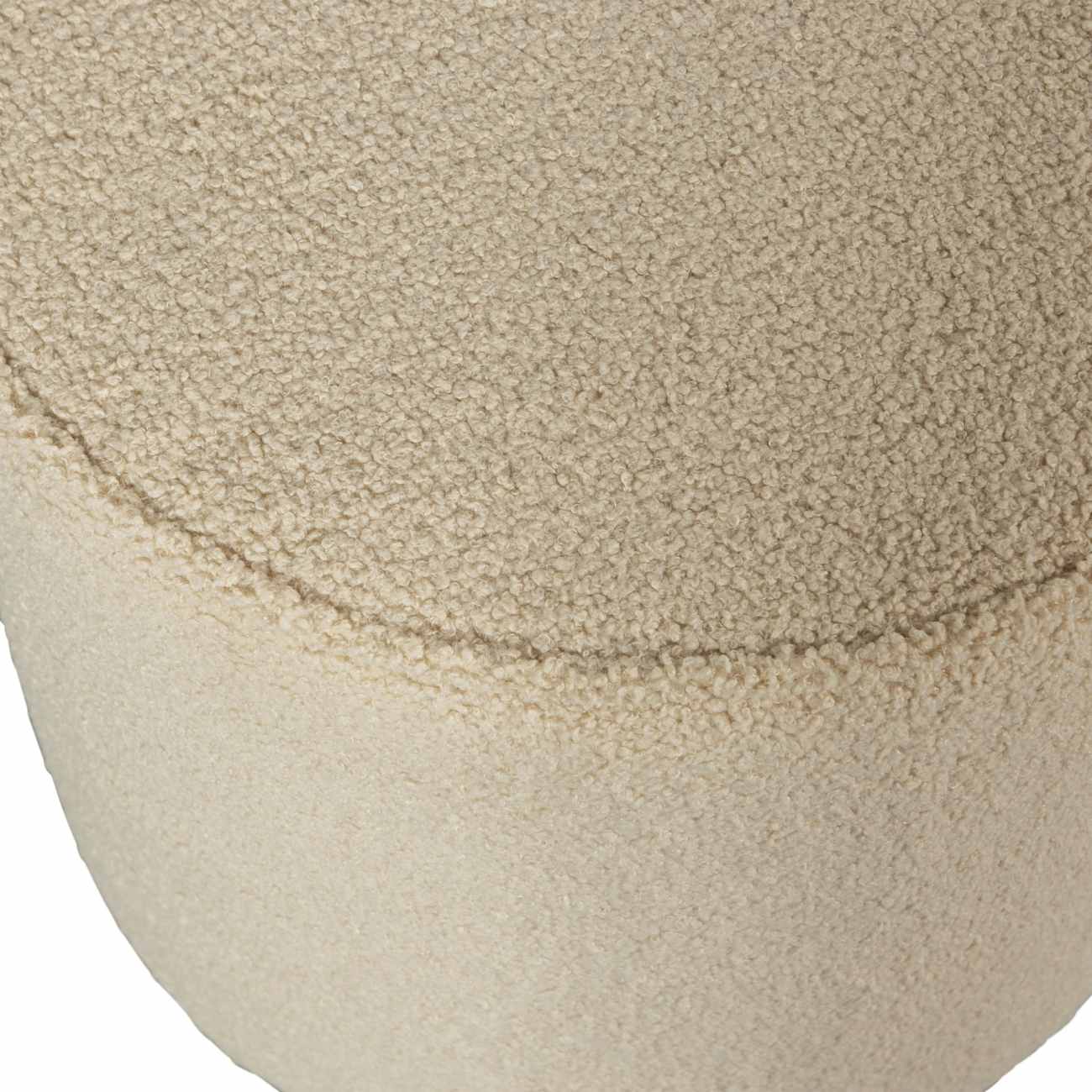 Hocker Sara aus Teddystoff Sand, Ø 46 cm