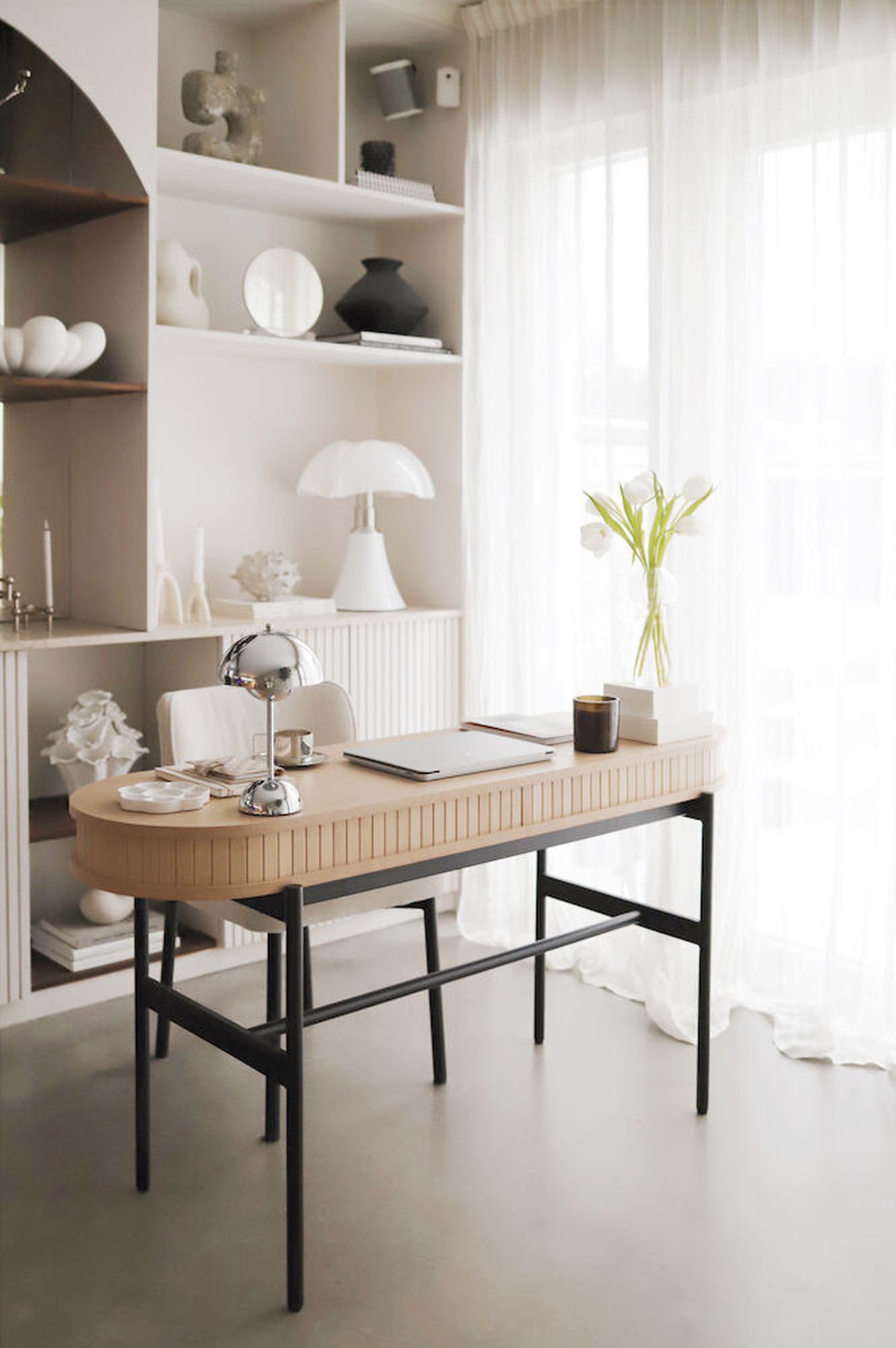 Konsole Haddington mit Schubladen 142x47x77cm, Eiche – stilvoller Blickfang für Ihr Zuhause.