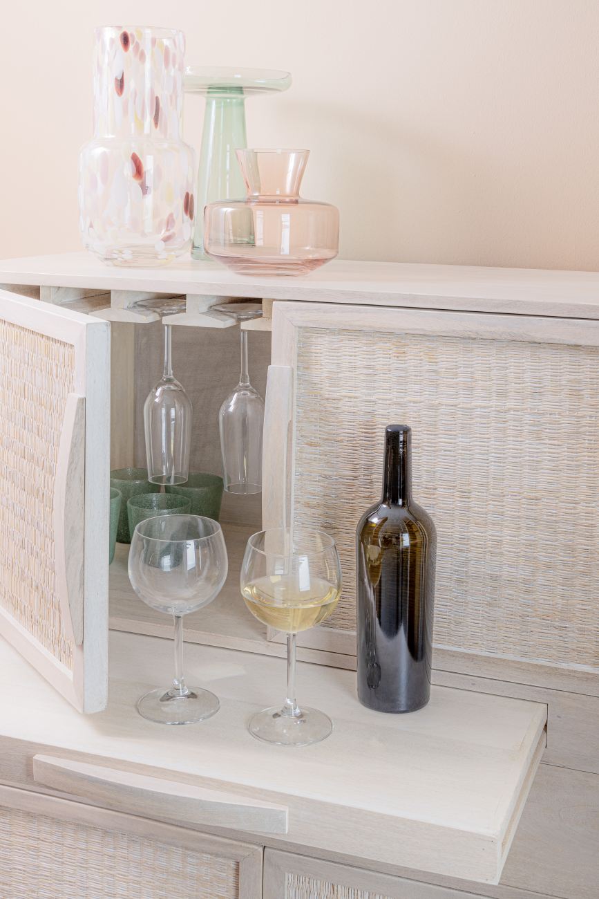 Barschrank Sahana aus Mangoholz