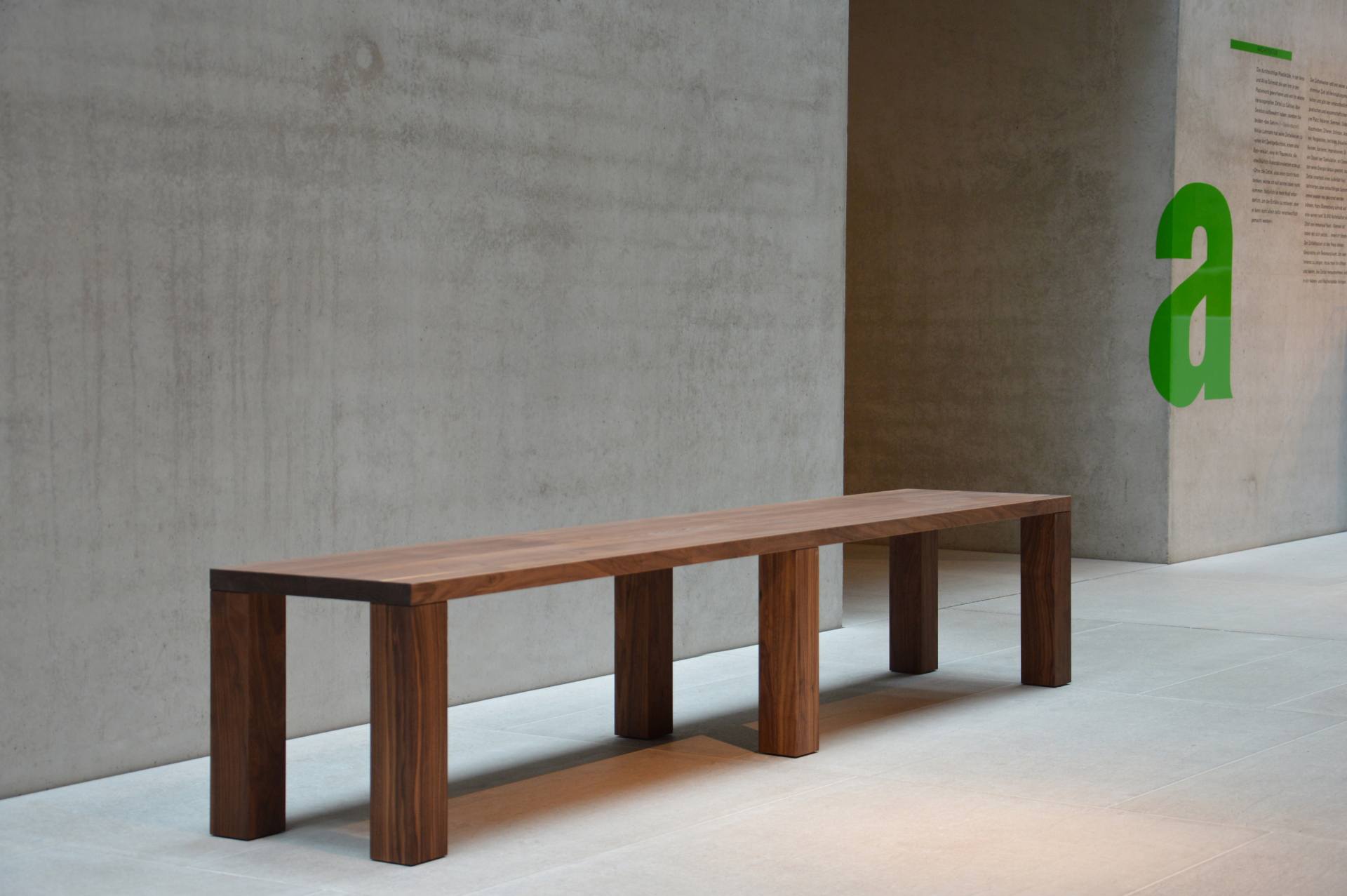 Bank Leos Nussbaum, 200 cm Bank Leos Nussbaum, 200 cm