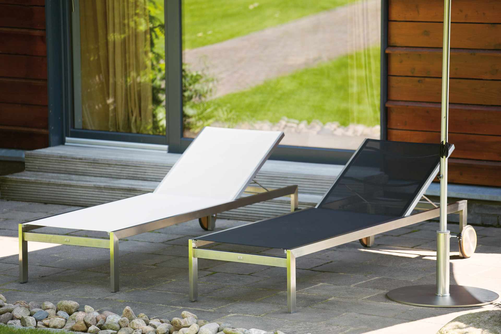 Sonnenliege Luxury aus Edelstahl, Schwarz Sonnenliege Luxury aus Edelstahl, Schwarz