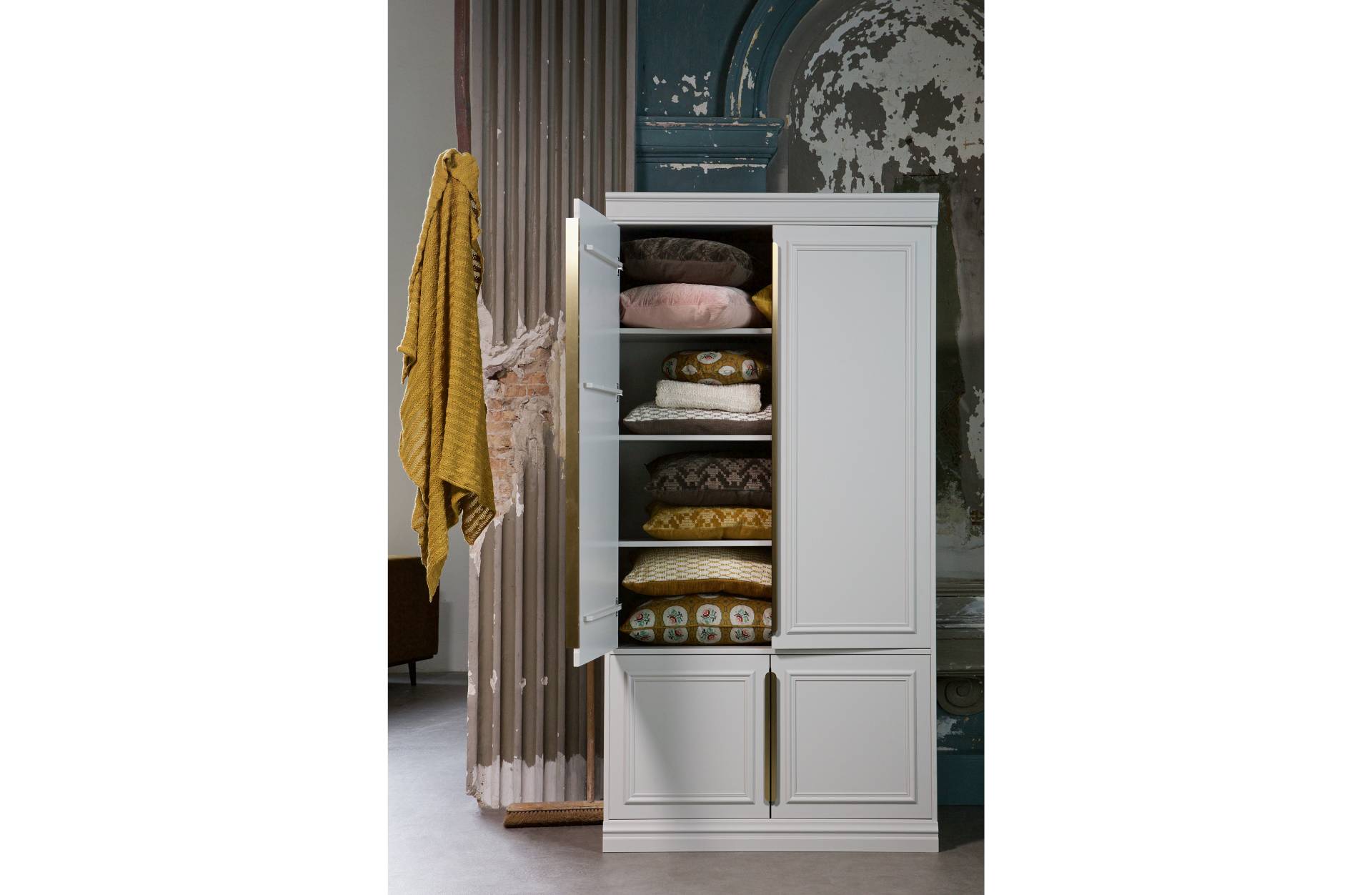 Schrank Organzie aus Kiefernholz, 44 cm