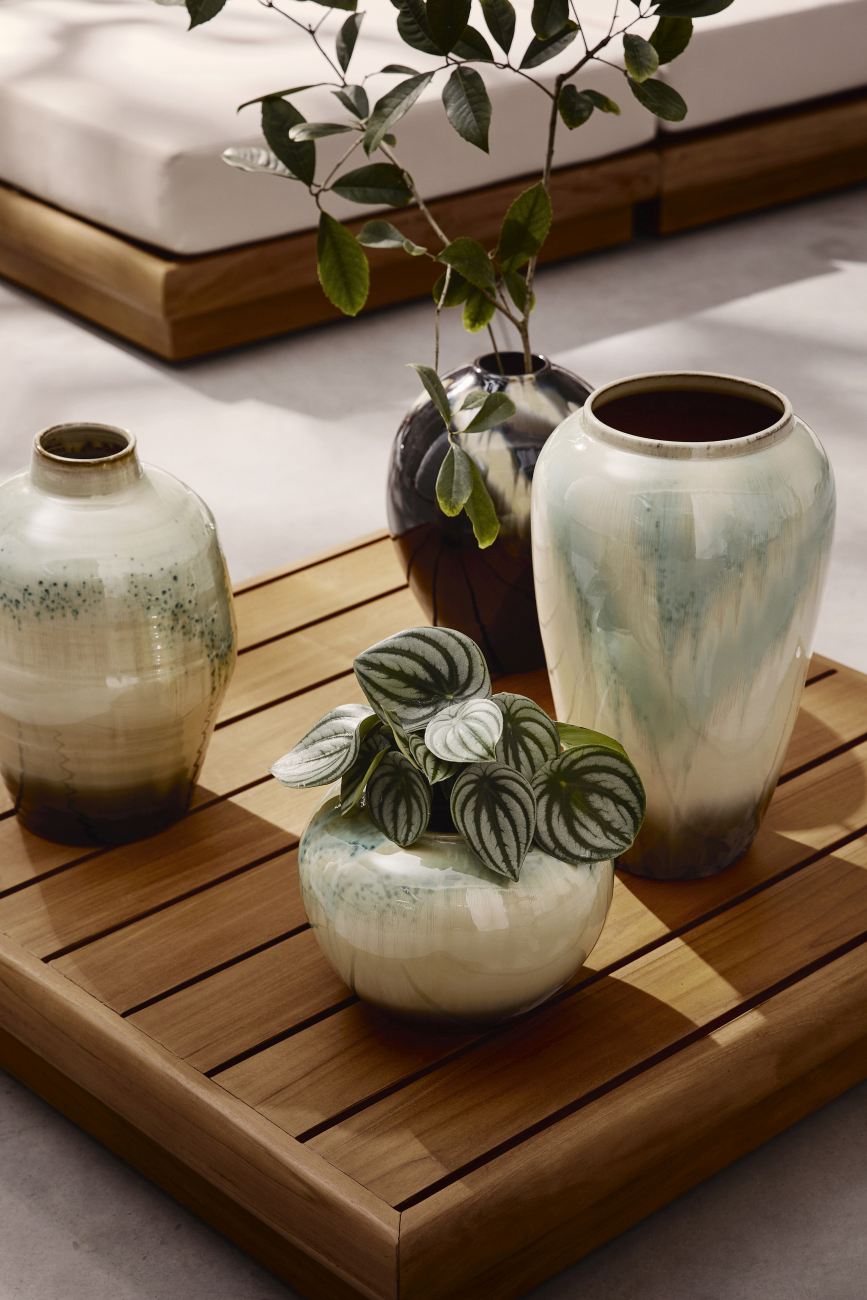 Gartencouchtisch Delgada aus Teakholz, 94x94 cm