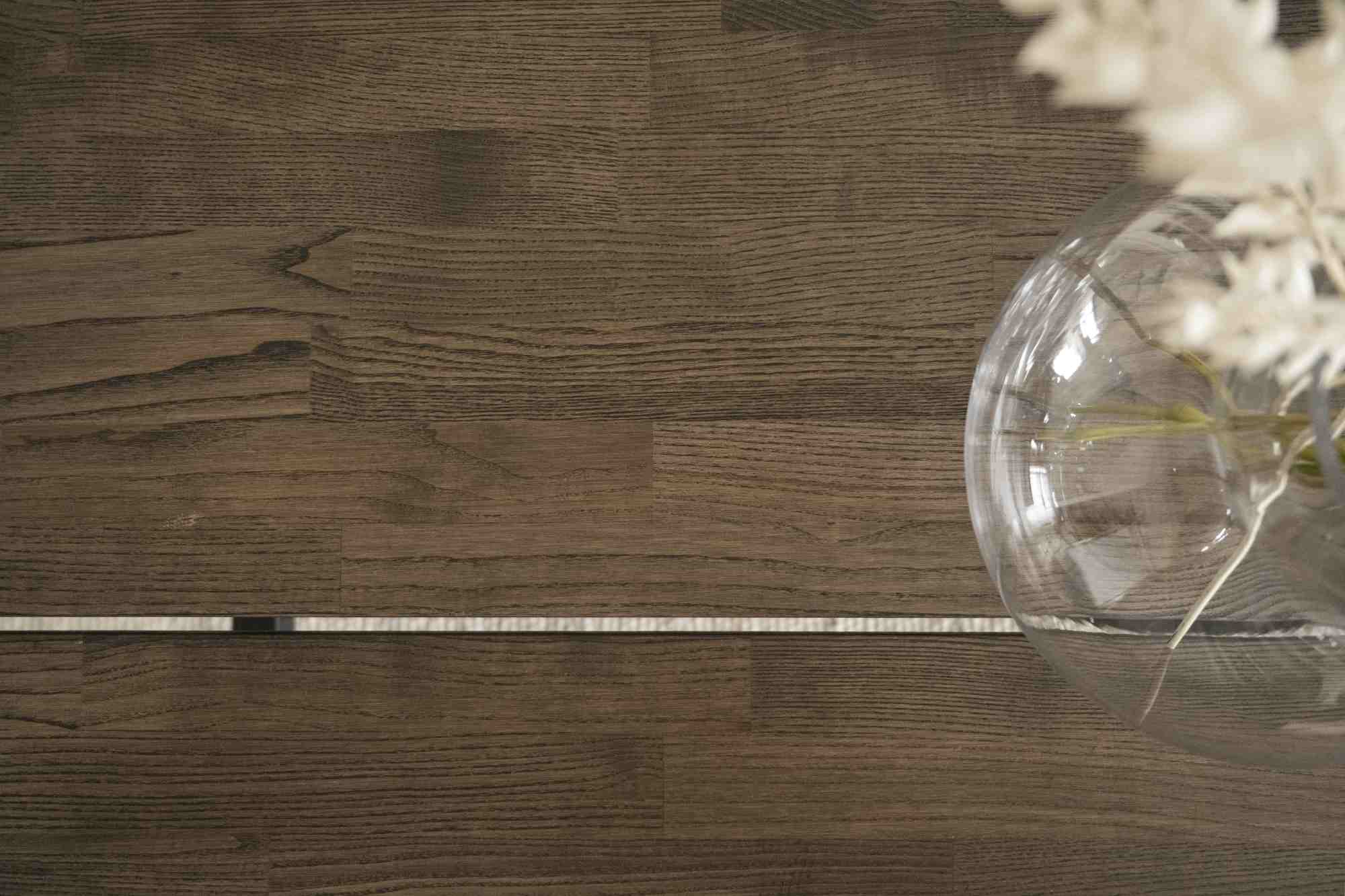 Esstisch Carradale A-Gestell Plus, Eiche Braun, 220x100cm passt perfekt in stilvolle Wohnräume.