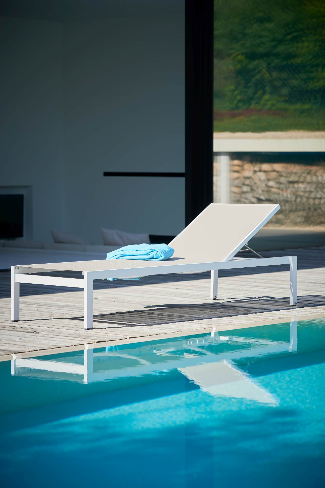 Sonnenliege Quadrato aus Aluminium, Weiß/Taupe Sonnenliege Quadrato aus Aluminium, Weiß/Taupe