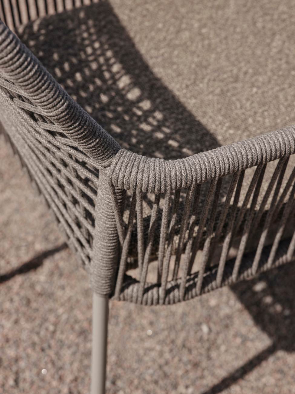 Gartenstuhl Vira mit Kissen, Braun / Taupe