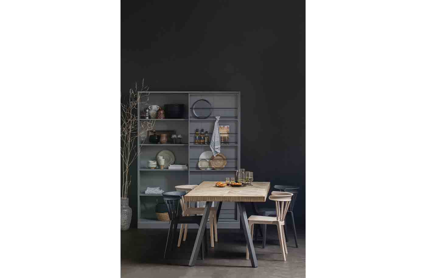 Esstisch Tablo mit einer Mangoholz Tischplatte und schönem Fischgrätenmuster Oberfläche inkl. Metallgestell 2er Set in Schwarz