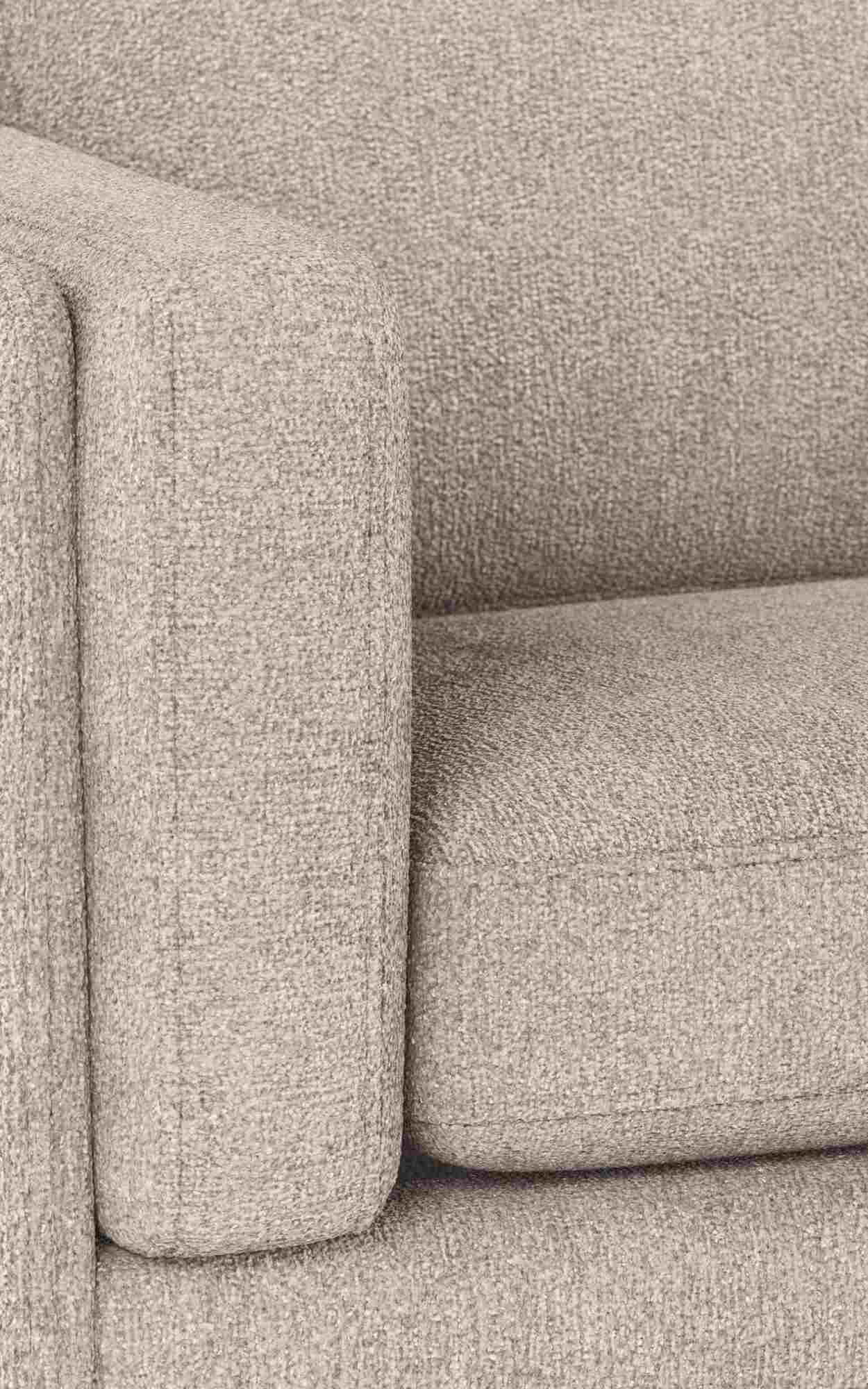 Edles Möbelstück: Sofa Braden 3-Sitzer, Beine Eiche, Bezug Greg Hellgrau für stilvolle Einrichtung.