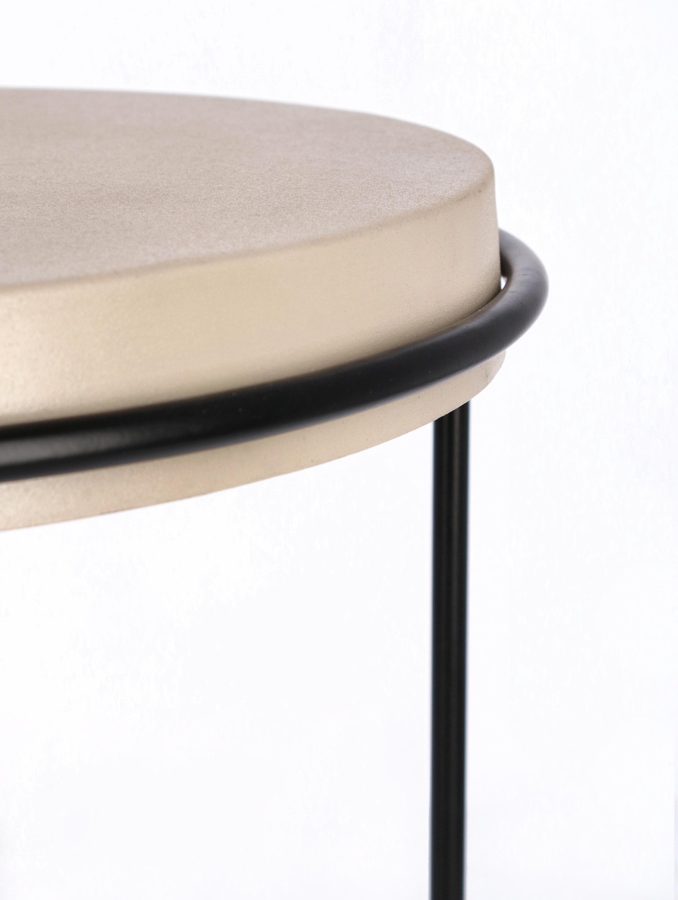 Beistelltisch Ketaki 2er-Set aus Metall, Beige/Hellbraun