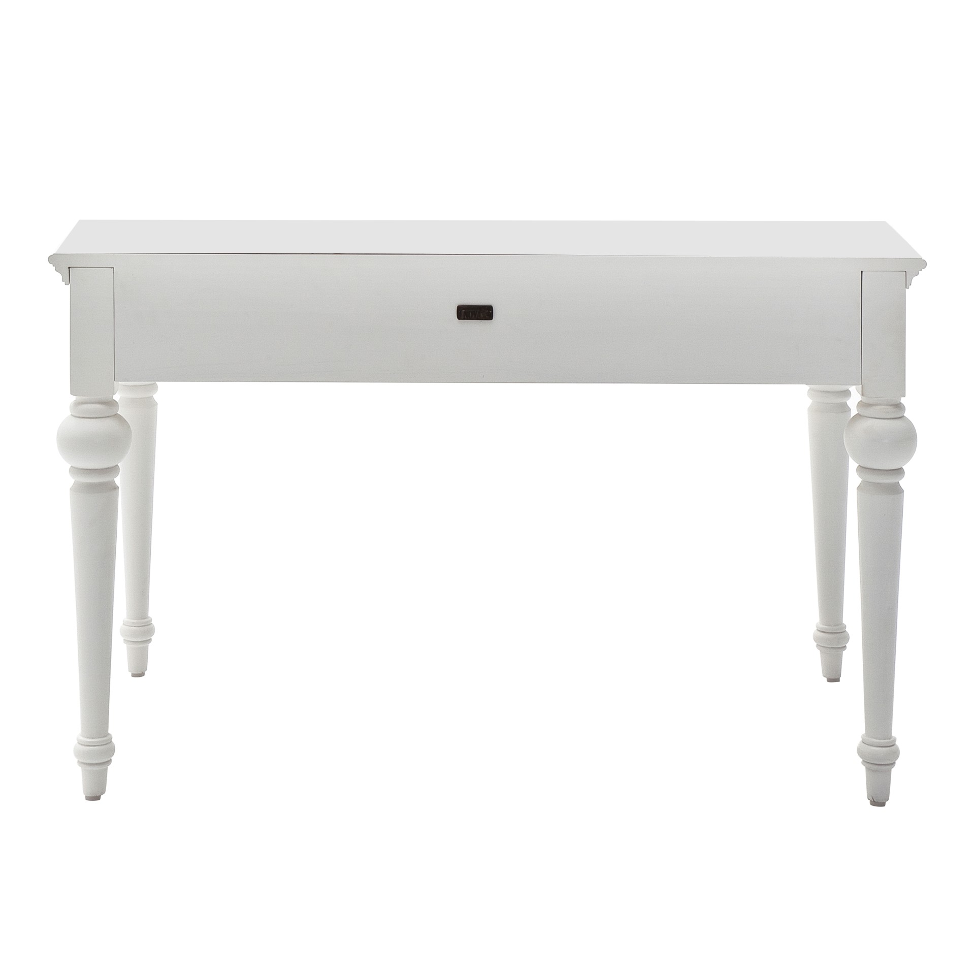 Der Schreibtisch Provence überzeugt mit seinem Landhaus Stil. Gefertigt wurde er aus Mahagoni Holz, welches einen weißen Farbton besitzt. Der Schreibtisch verfügt über zwei Schubladen. Die Breite beträgt 120 cm.