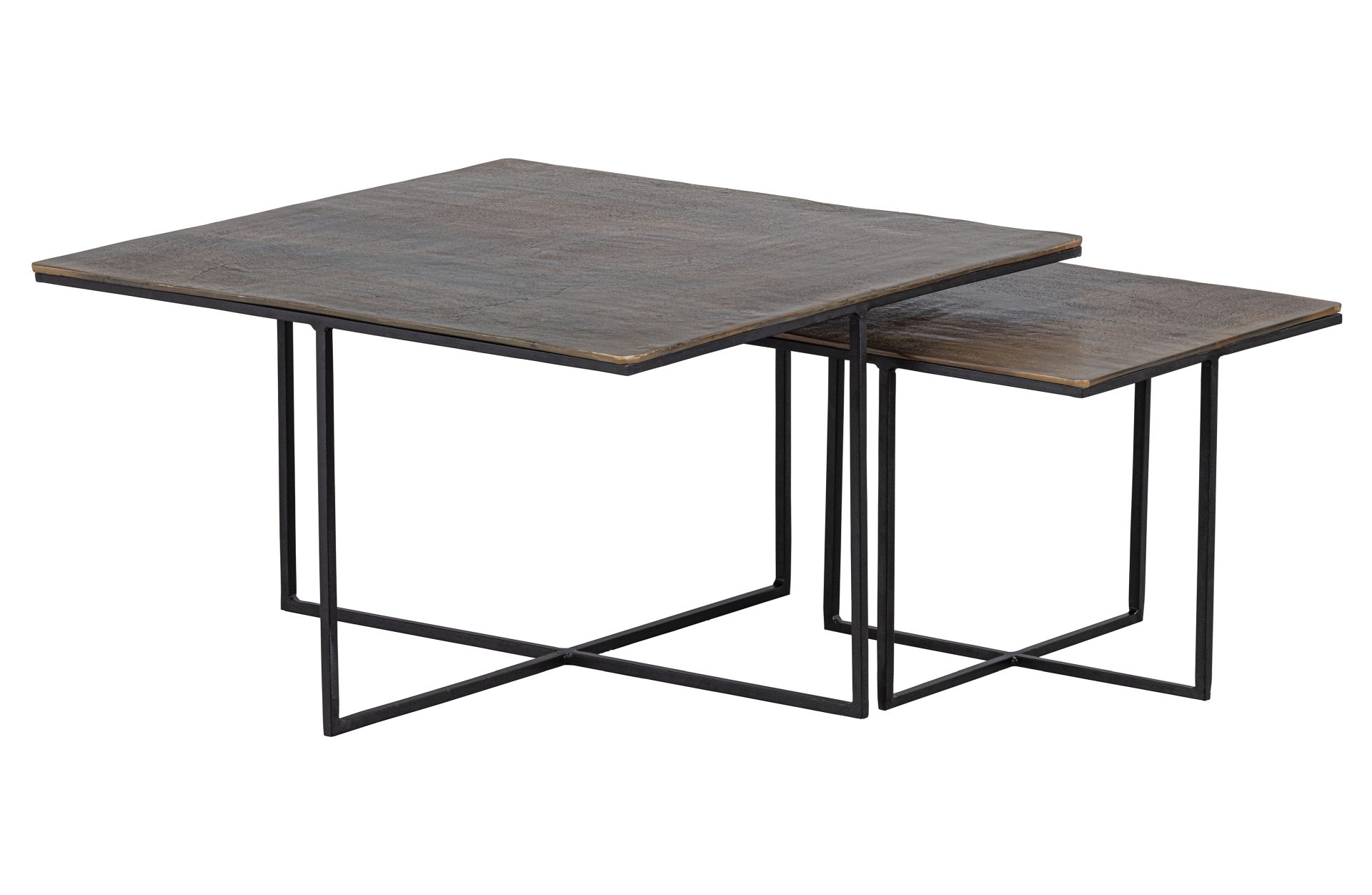 Das Beistelltisch 2er-Set Olan wurde aus Metall gefertigt. Es überzeugt mit seinem industriellem Design. Die Tischplatte besitzt ein Messing Farbton, das Gestell ist schwarz.