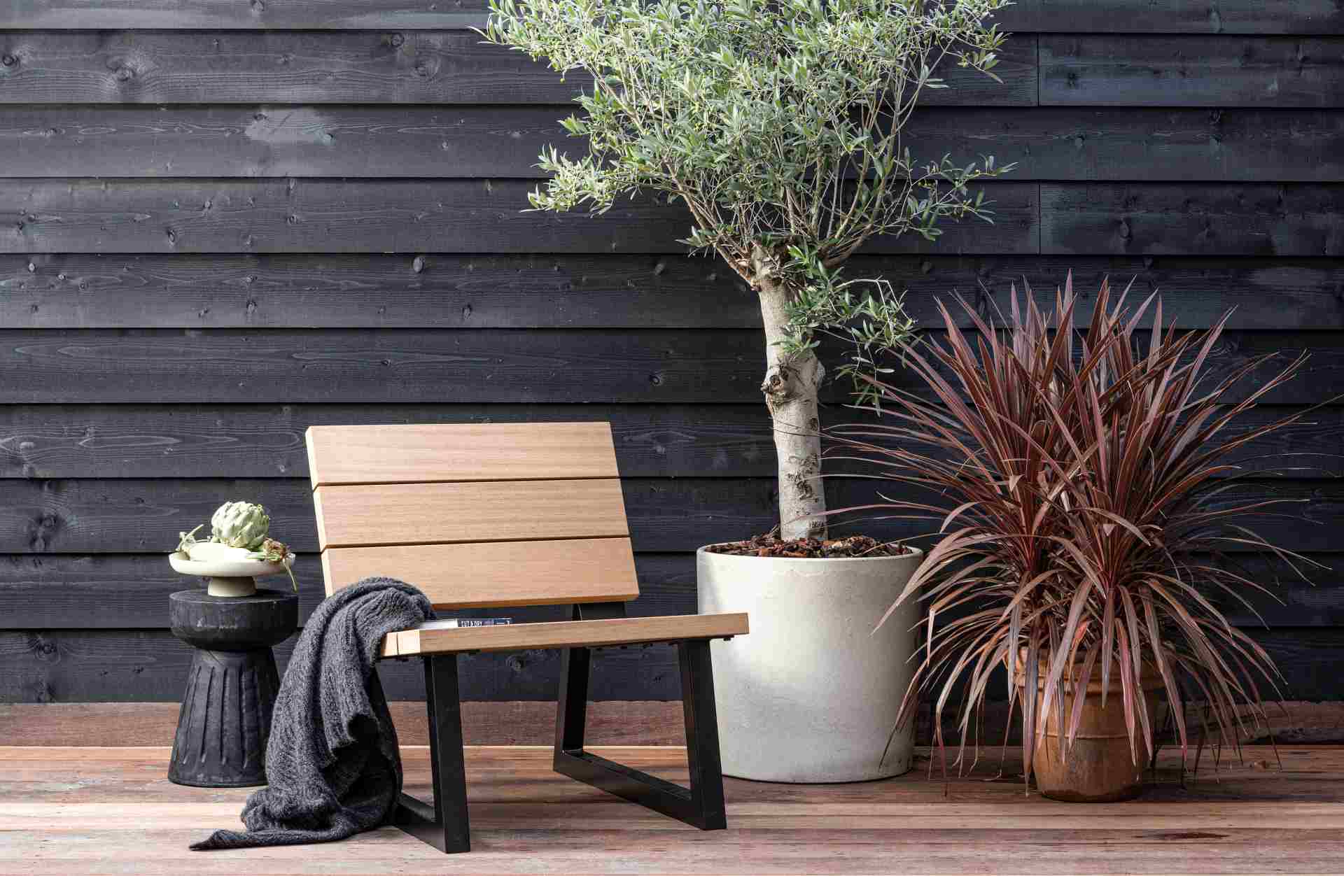 Gartenstuhl Banco aus Metall und Holz