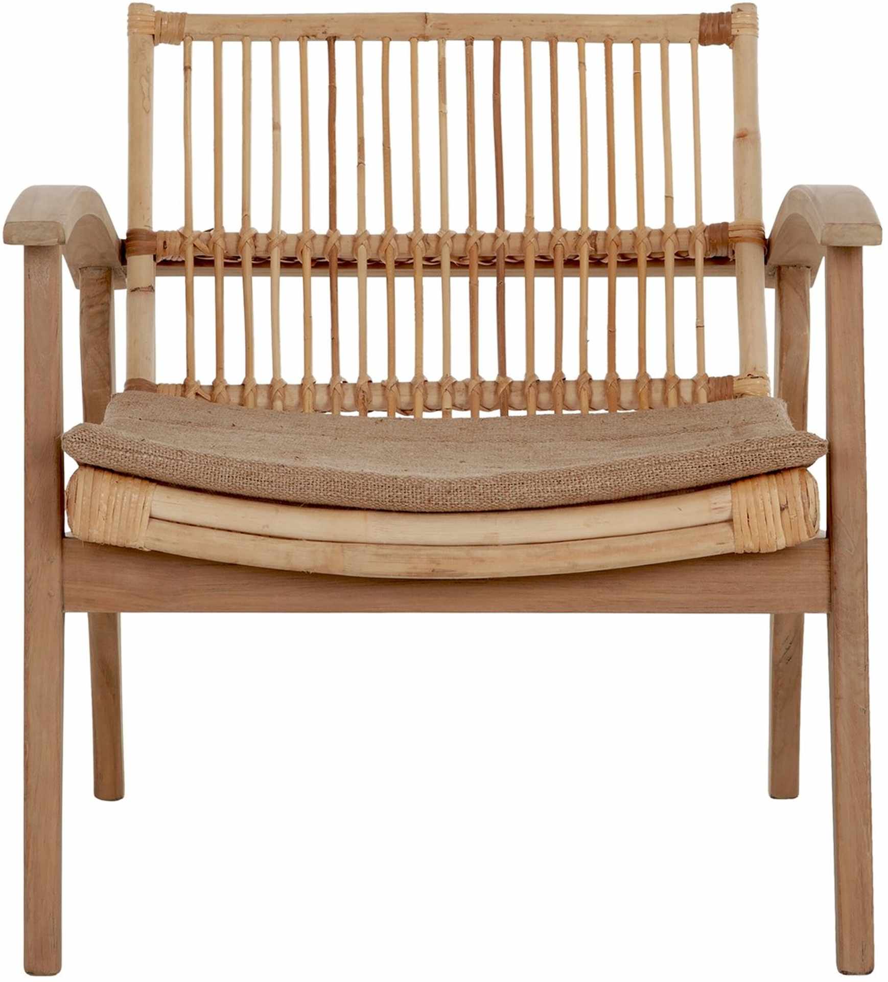 Der Loungesessel Marvin überzeugt mit seinem modernen Design aber auch mit seinem Boho Stil. Gefertigt wurde der Sessel aus Teakholz, welches einen natürlichen Farbton besitzt. Die Sitz- und Rückenfläche sind aus Rattan, welche ebenfalls einen natürlichen