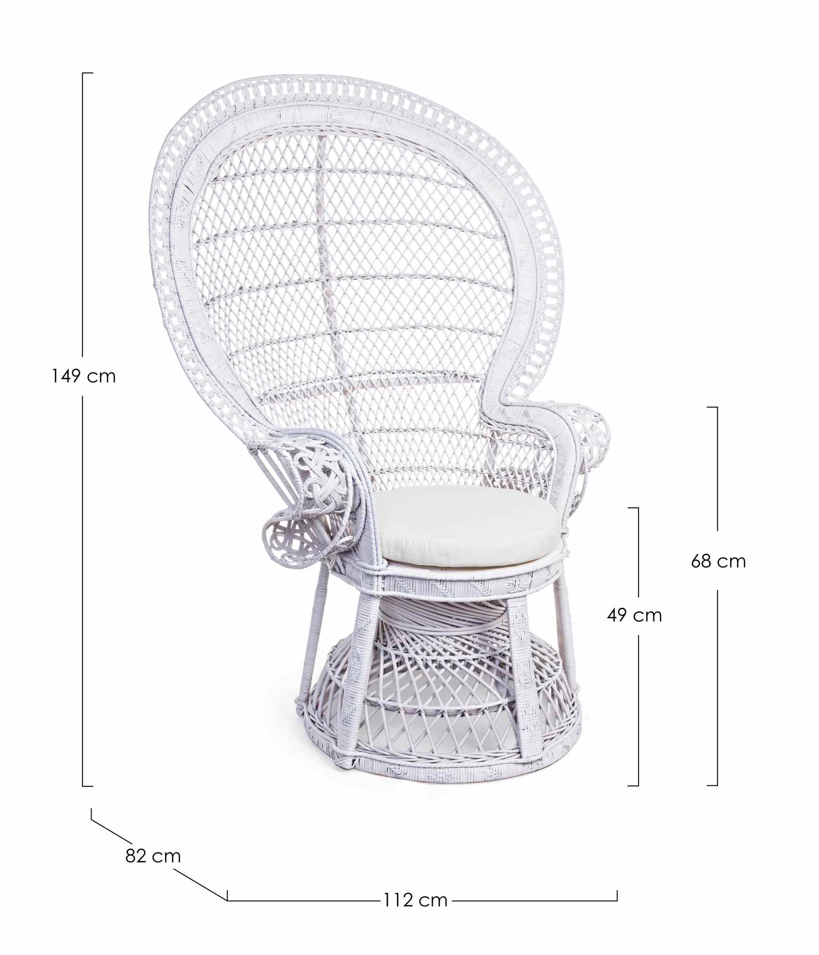 Der Sessel Pavone überzeugt mit seinem klassischen Design. Gefertigt wurde er aus Rattan, welches einen natürlichen Farbton besitzt. Das Gestell ist auch aus Rattan. Der Sessel besitzt eine Sitzhöhe von 47 cm. Die Breite beträgt 112 cm.