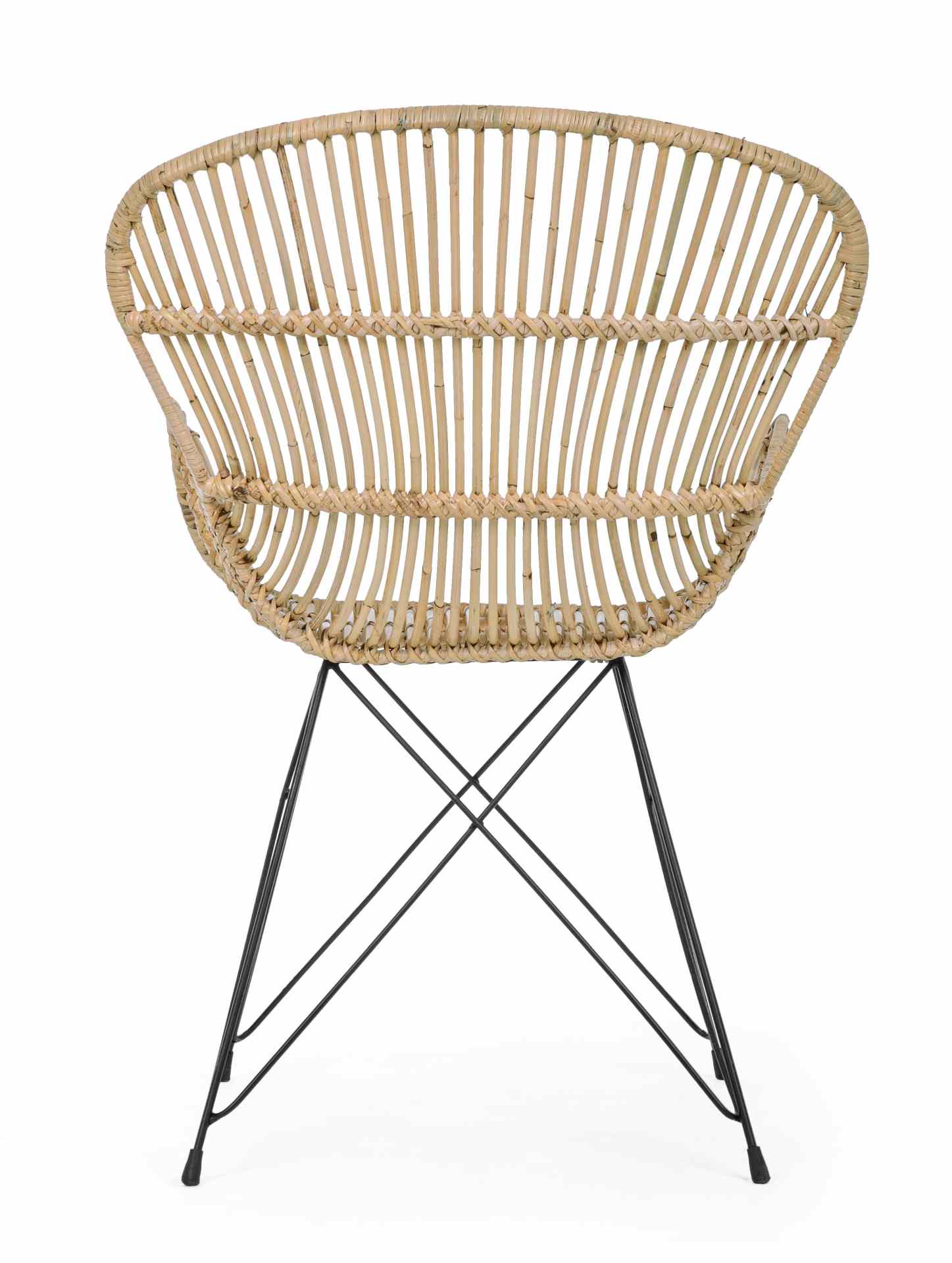 Der Sessel Venturs überzeugt mit seinem klassischen Design. Gefertigt wurde er aus Rattan, welches einen natürlichen Farbton besitzt. Das Gestell ist aus Metall und hat eine schwarze Farbe. Der Sessel besitzt eine Sitzhöhe von 46 cm. Die Breite beträgt 62