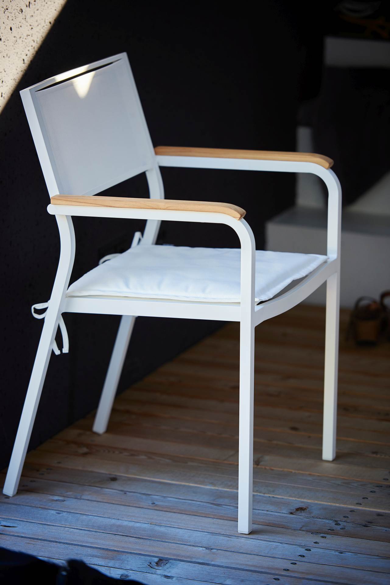 Stapelsessel Lux aus Aluminium, Weiß Stapelsessel Lux aus Aluminium, Weiß