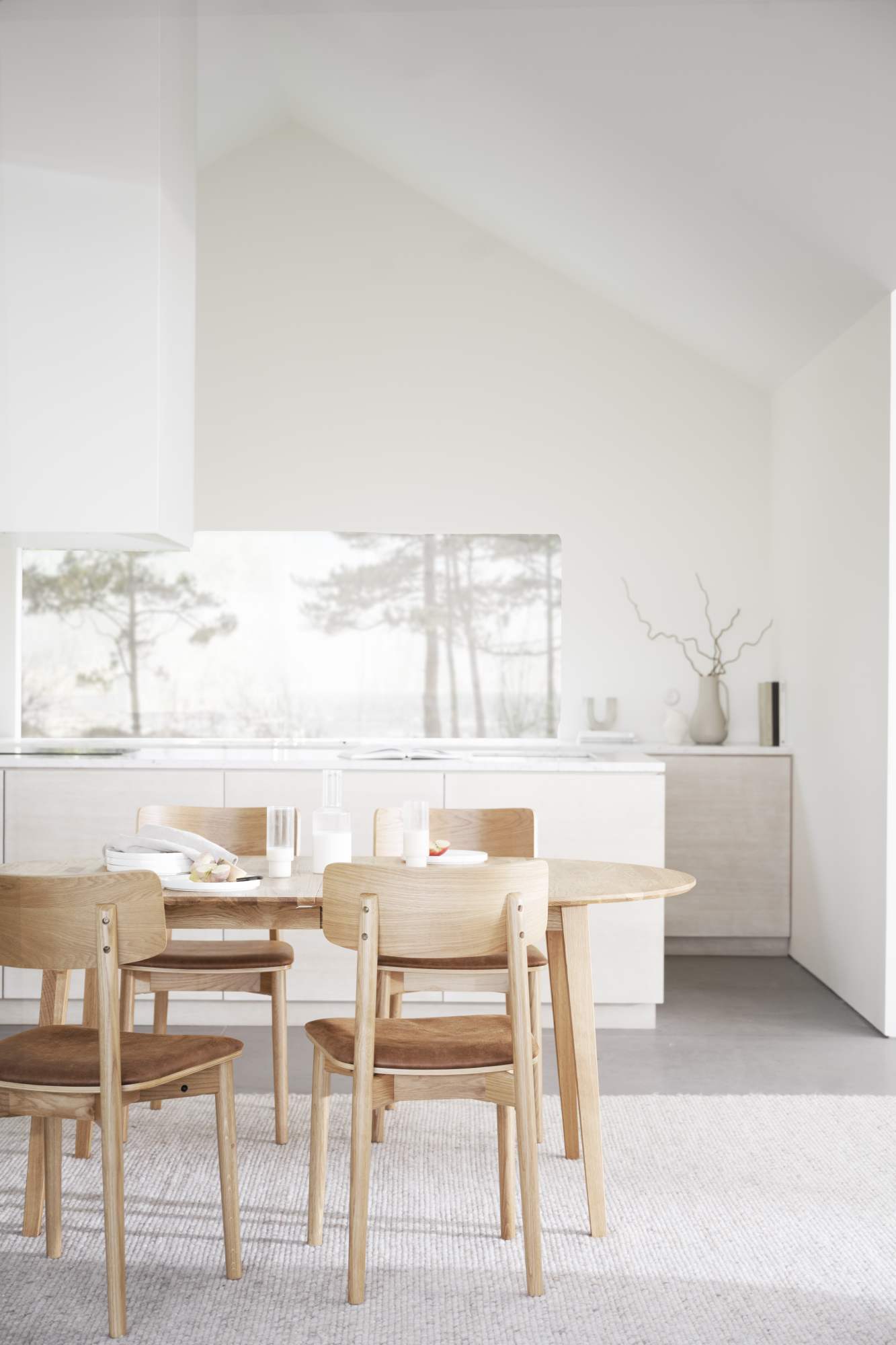 Esstisch Filippa Oval mit Auszug, 170/210cm, Eiche Natur – modernes Design trifft Komfort.