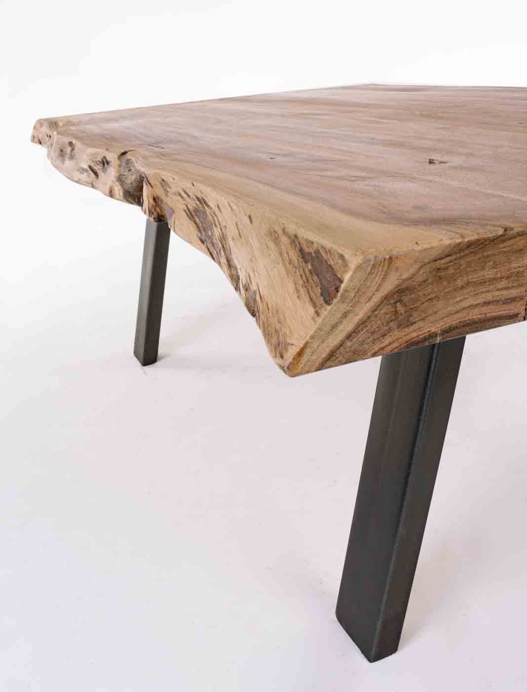 Beistelltisch Aron aus Akazienholz, Quadratisch