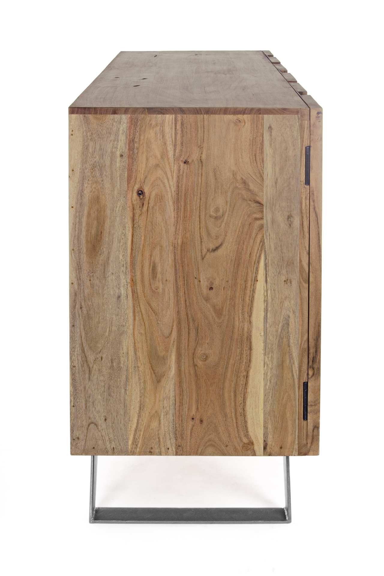 Das Sideboard Aron überzeugt mit seinem modernen Design. Gefertigt wurde es aus Akazien-Holz, welches einen natürlichen Farbton besitzt. Das Gestell ist aus Metall und hat eine schwarze Farbe. Das Sideboard verfügt über drei Türen. Die Breite beträgt 1454