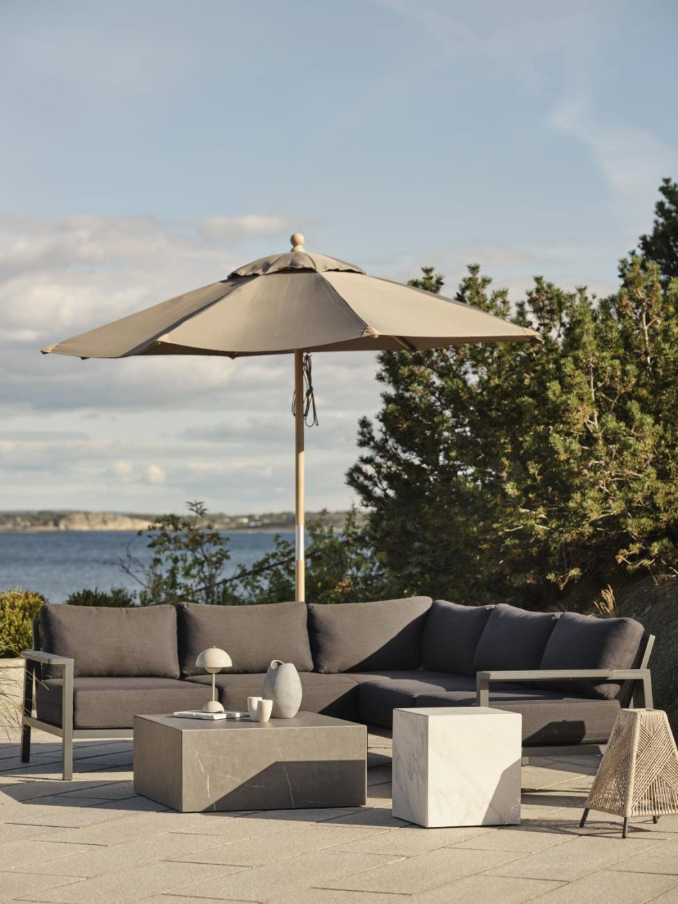 Gartencouchtisch Zten aus Metall, 80x80 cm