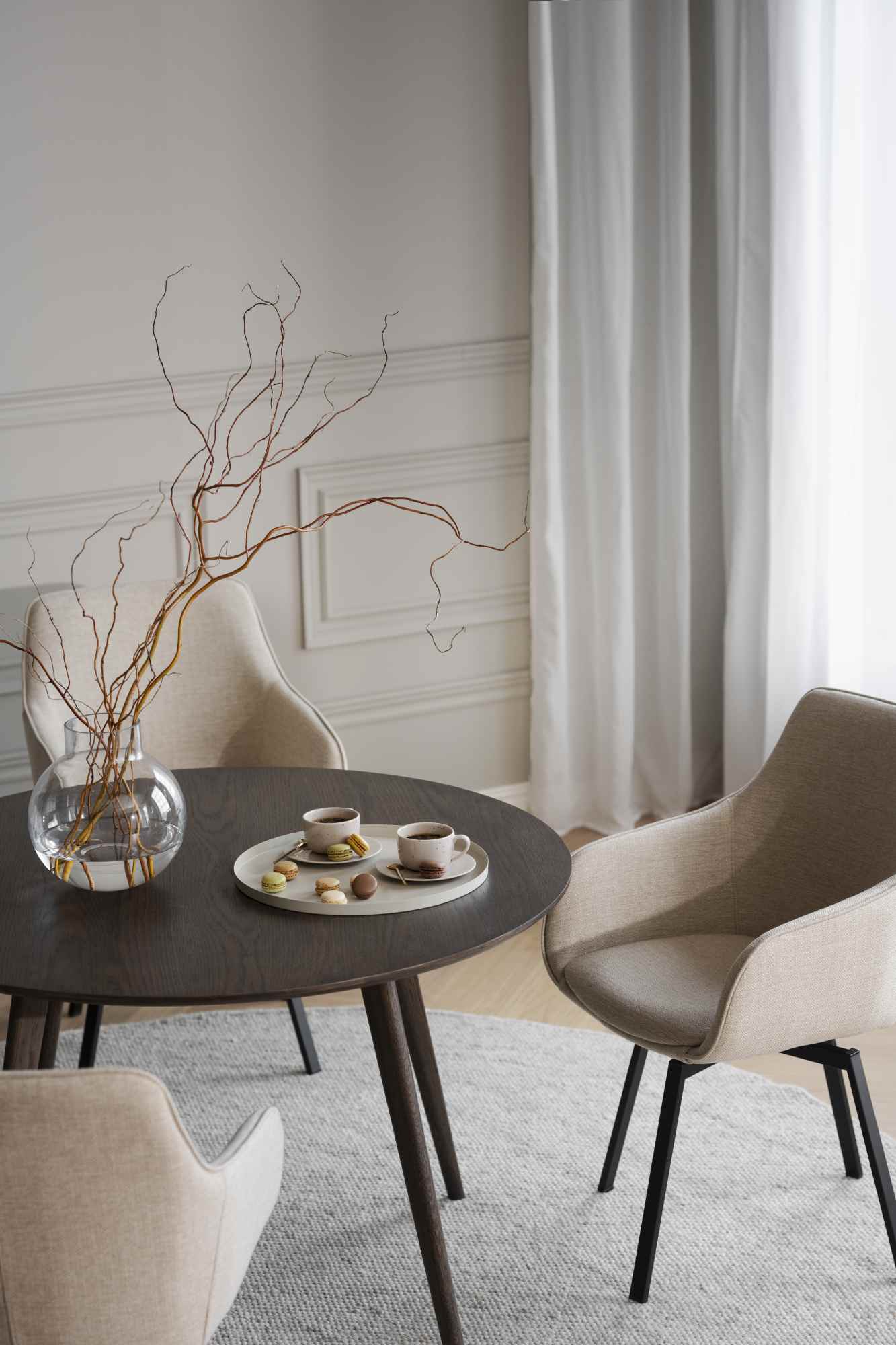 Machen Sie Ihr Zuhause komplett mit Esstisch Yumi Rund 115cm, MDF Eiche Braun.