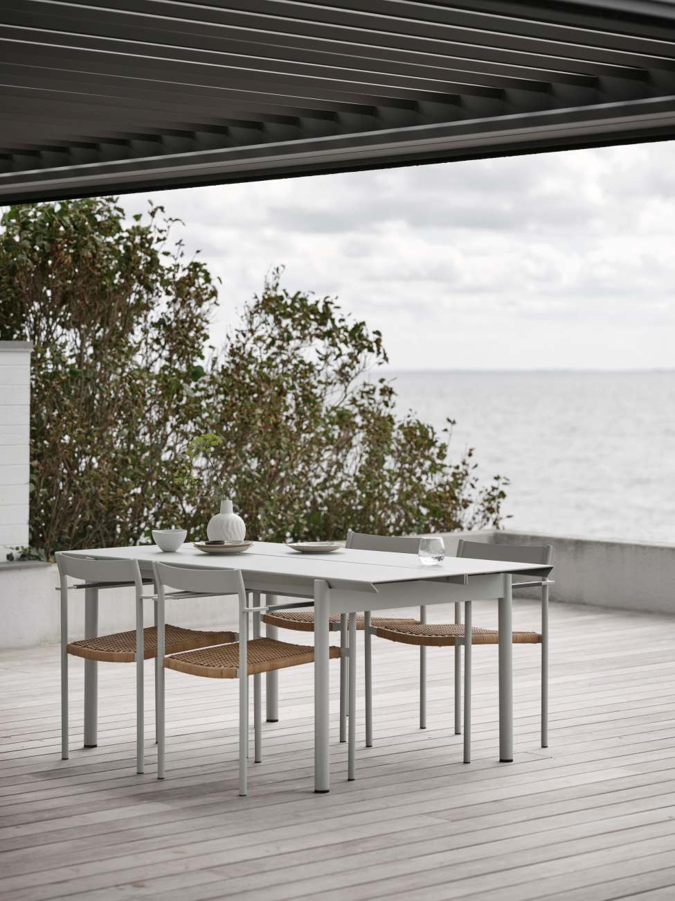 Gartenstuhl DK mit Armlehne, Hellgrau