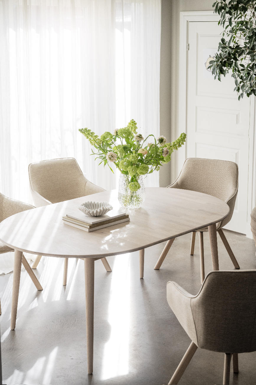 Ausziehtisch Tyler Oval 170/210cm, Eiche Weiß pigmentiert