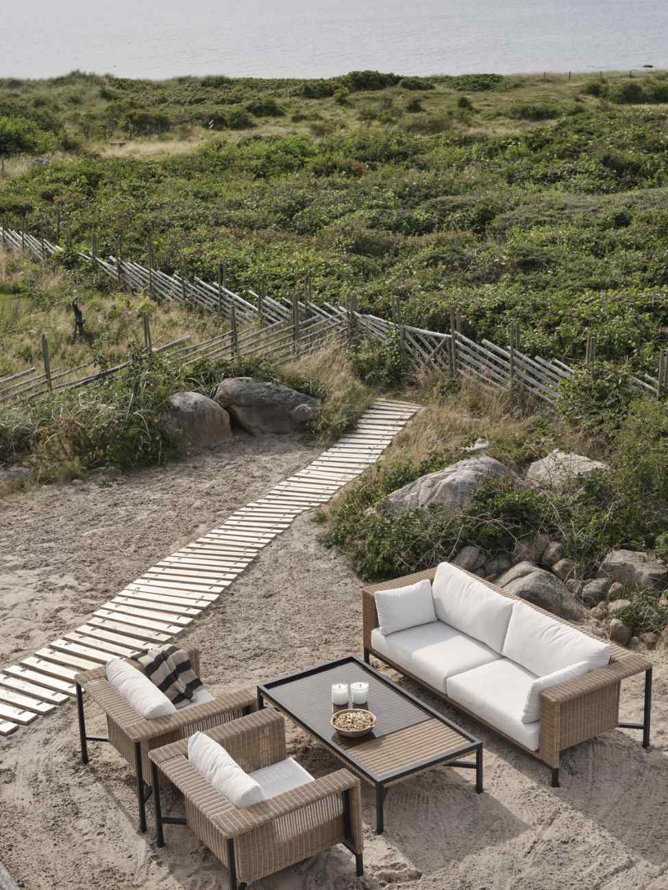 Gartencouchtisch Shell 150x80 cm