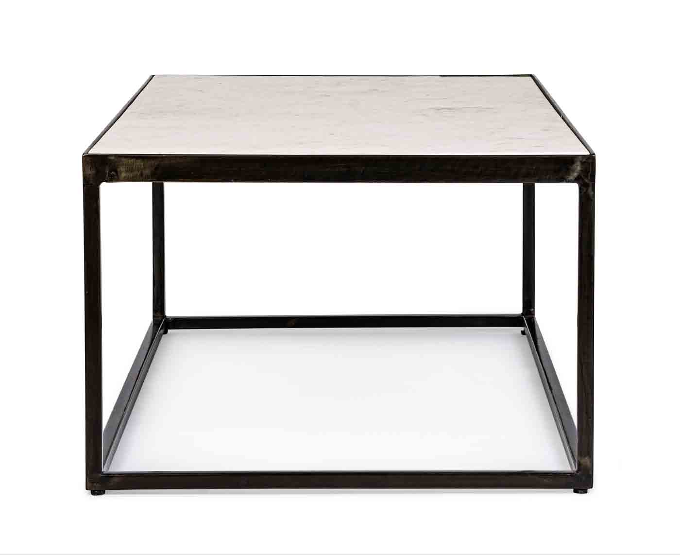 Der stilvolle Beistelltisch Lambeth wurde aus einem Stahlgestell gefertigt, die Oberfläche ist aus Marmor, welche dem Tisch einen hochwertigen Touch verleiht.