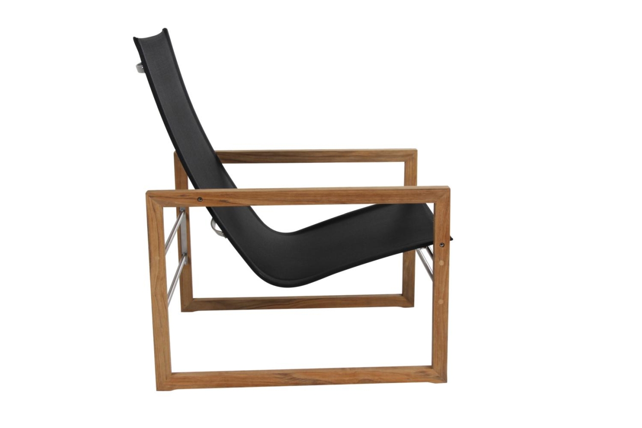 Der Gartensessel Vevi überzeugt mit seinem modernen Design. Gefertigt wurde er aus Textilene, welches einen schwarzen Farbton besitzt. Das Gestell ist aus Teakholz und hat eine natürliche Farbe. Die Sitzhöhe des Sessels beträgt 29 cm.