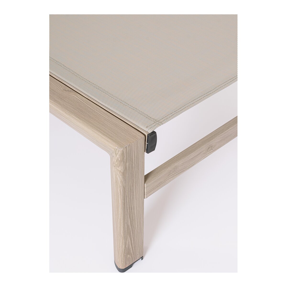 Gartenliege Skipper verstellbar - Textilene Hellbeige & Aluminium Natur mit Holz-Optik
