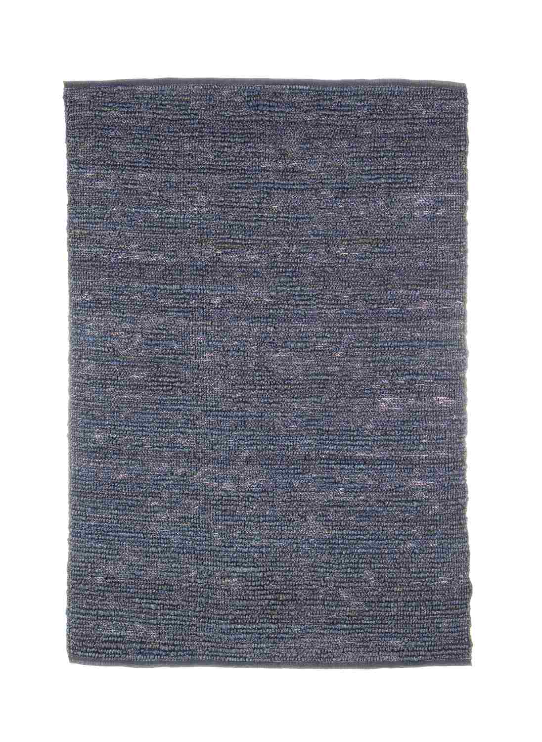Der Teppich Zanzibar überzeugt mit seinem klassischen Design. Gefertigt wurde er aus 100% Jute. Der Teppich besitzt einen blauen Farbton und die Maße von 140x200 cm.
