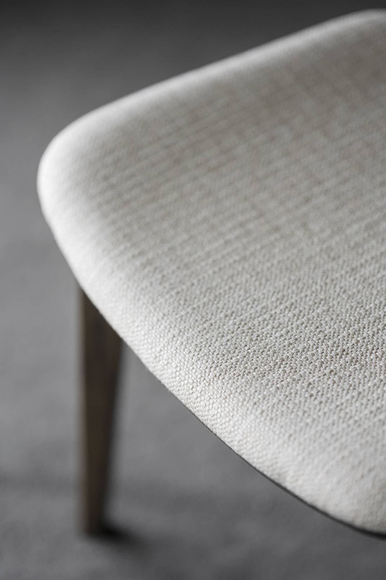 Machen Sie Ihr Zuhause komplett mit Stuhl Kato 2er Set, Braun / Beige.