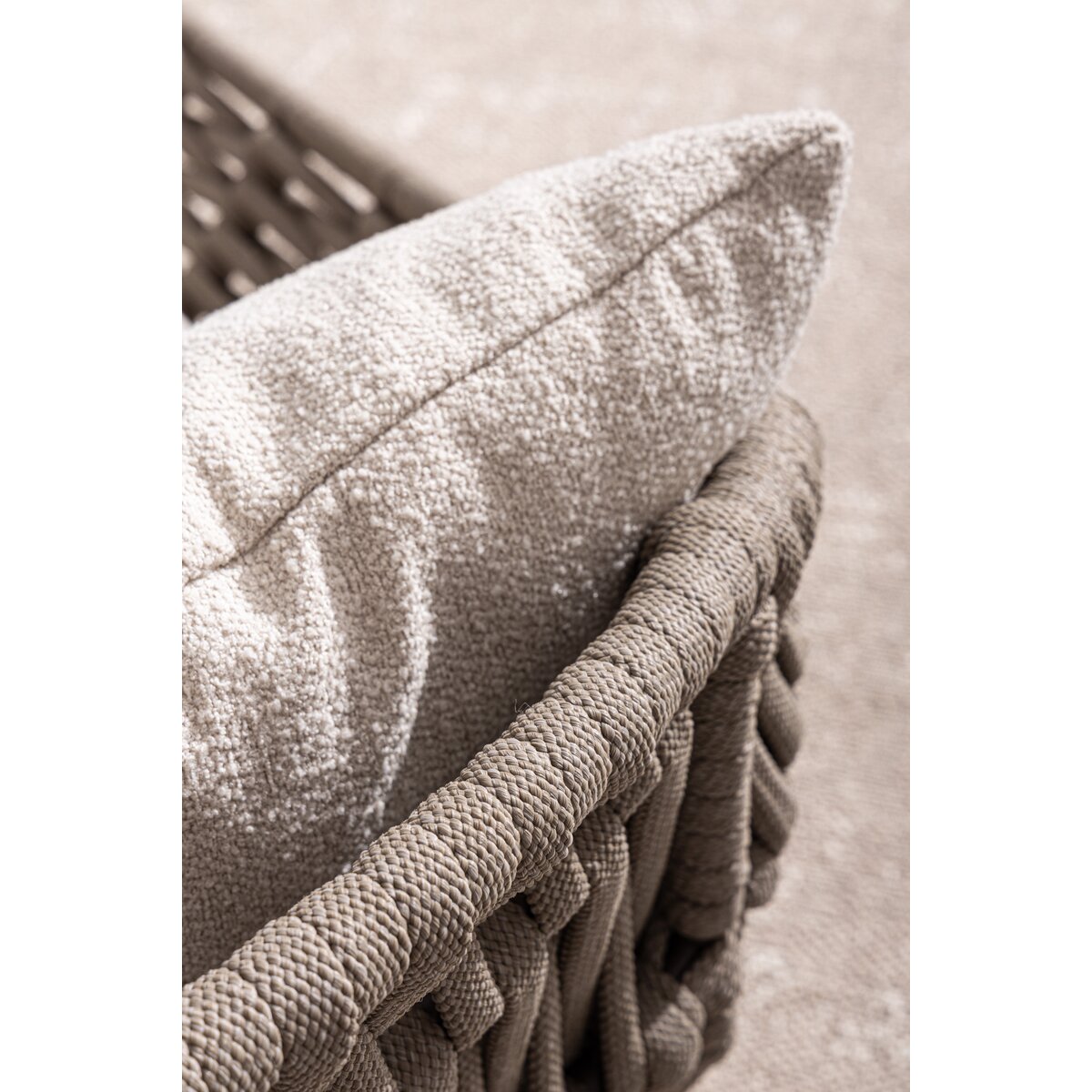 Gartendaybed Tamires - Teakholz Natur, Seilgeflecht Taupe, inkl. Kissen
