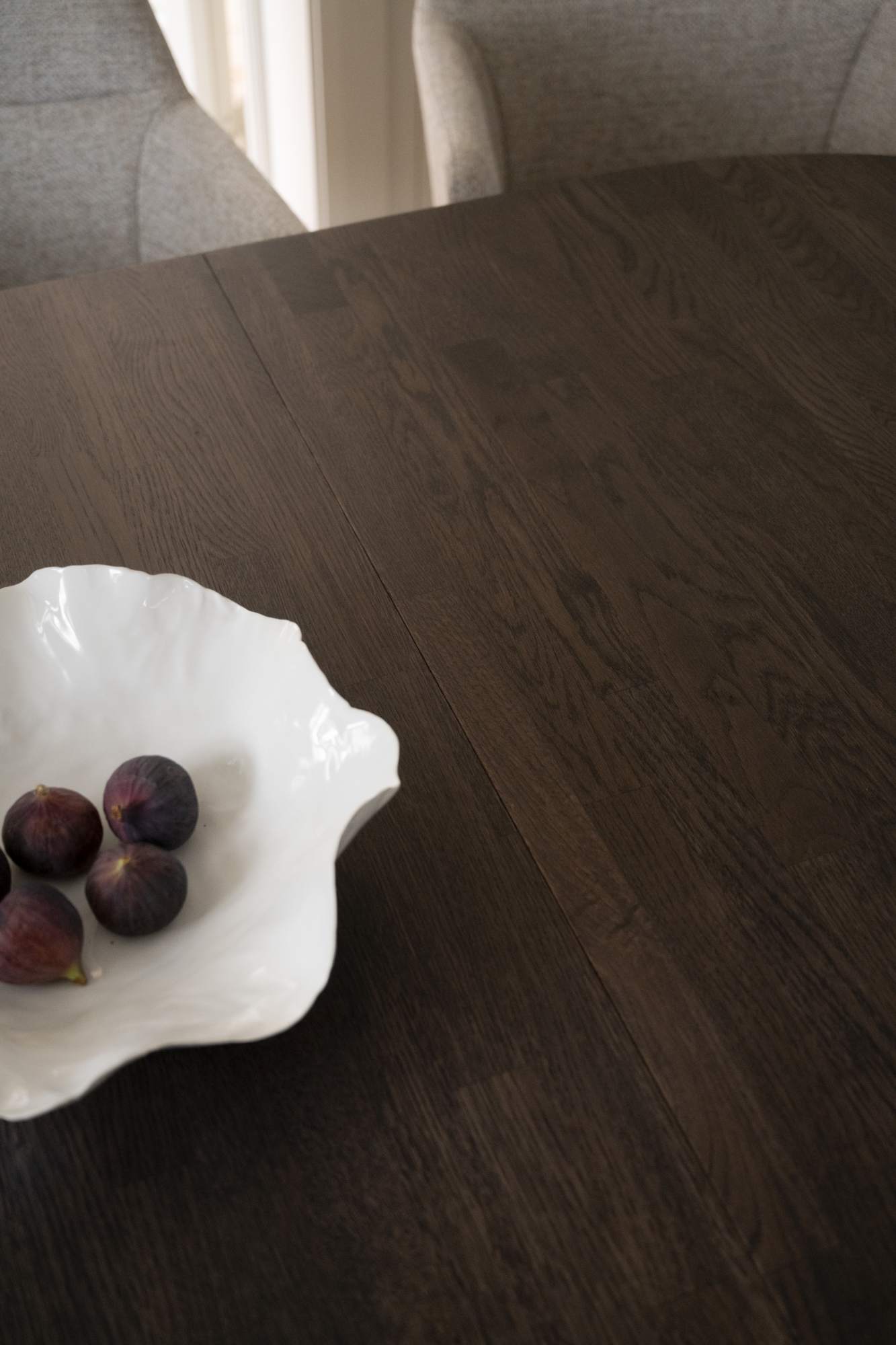 Hochwertiger Esstisch Filippa Oval mit Auszug, 170/210cm, Eiche Braun für jede Einrichtung.