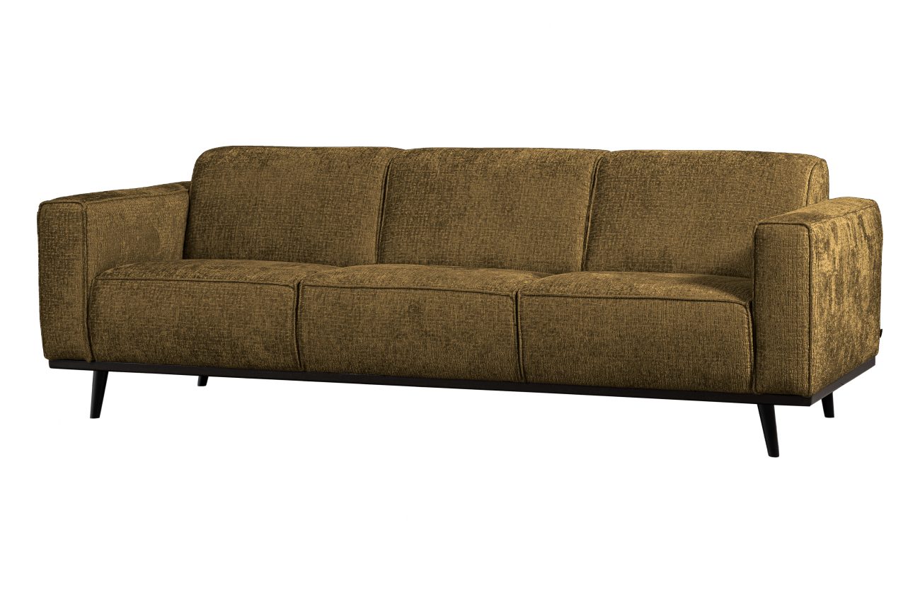 Das Sofa Statement überzeugt mit seinem modernen Stil. Gefertigt wurde es aus Struktursamt, welches einen braunen Farbton besitzt. Das Gestell ist aus Birkenholz und hat eine schwarze Farbe. Das Sofa besitzt eine Breite von 230 cm.