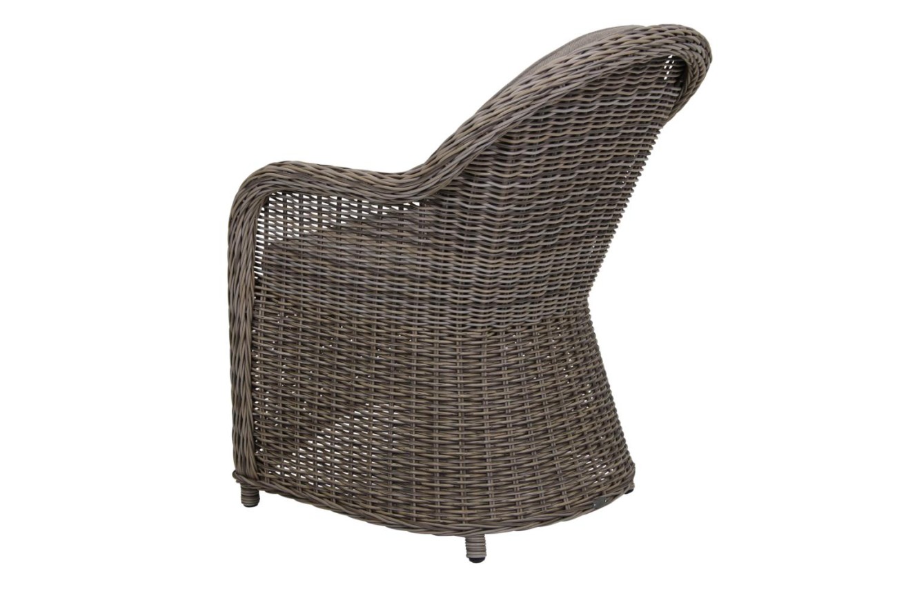 Der Gartenstuhl Paulina überzeugt mit seinem modernen Design. Gefertigt wurde er aus Rattan, welcher einen brauen Farbton besitzt. Das Gestell ist aus Metall und hat eine schwarze Farbe. Die Sitzhöhe des Stuhls beträgt 48 cm.