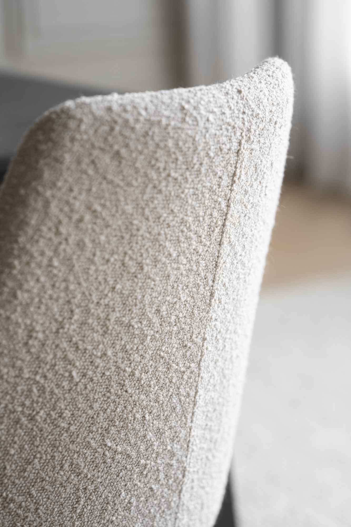 Edles Möbelstück: Stuhl Sierra 2er Set Boucle Beige für stilvolle Einrichtung.
