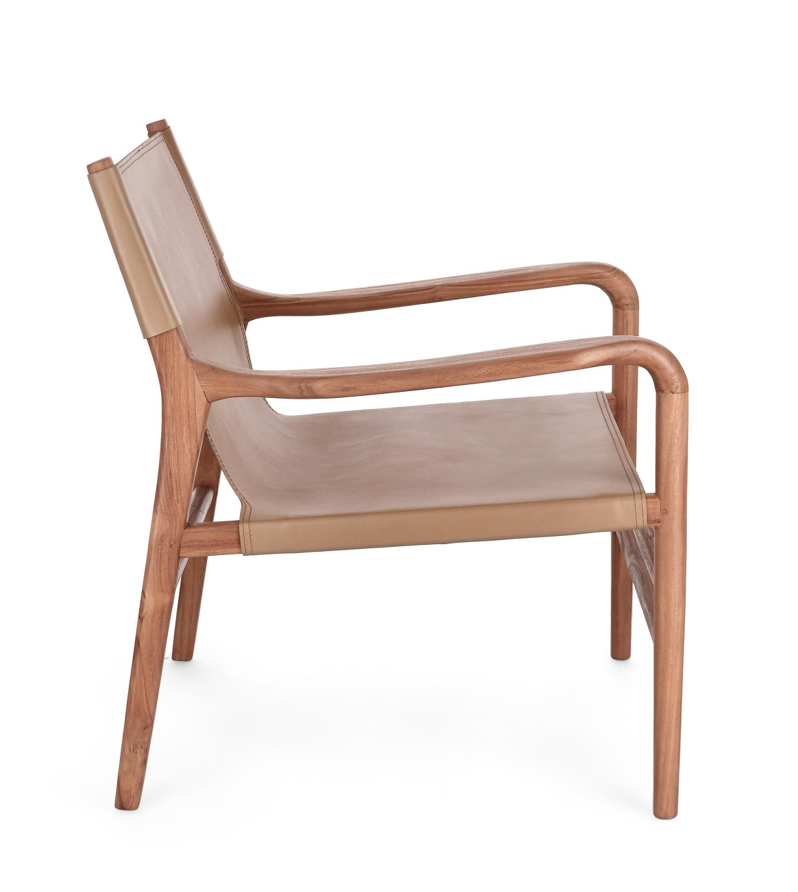 Der Sessel Caroline überzeugt mit seinem modernen Stil. Gefertigt wurde er aus Leder, welches einen Taupe Farbton besitzt. Das Gestell ist aus Teakholz und hat eine natürliche Farbe. Der Sessel besitzt eine Sitzhöhe von 57 cm.