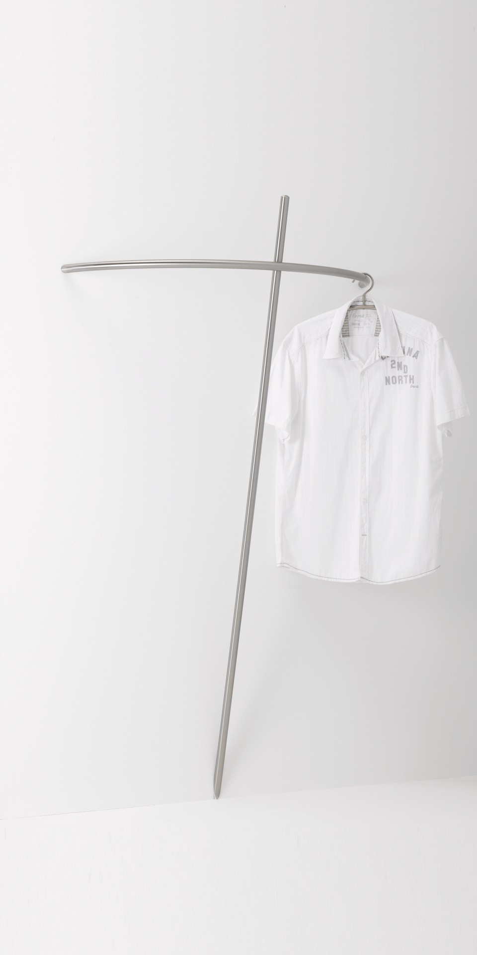 Garderobe Brent aus Edelstahl Garderobe Brent aus Edelstahl