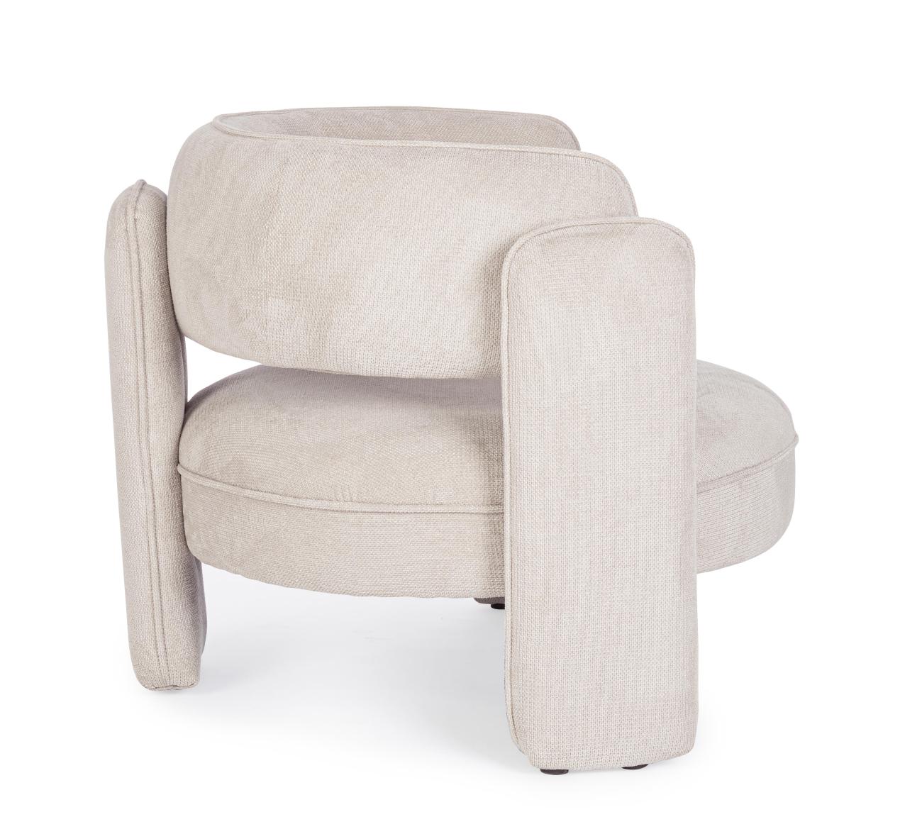 Der Sessel Aisha überzeugt mit seinem modernen Stil. Gefertigt wurde er aus Stoff, welcher einen Beigen Farbton besitzt. Der Sessel besitzt eine Sitzhöhe von 44 cm.