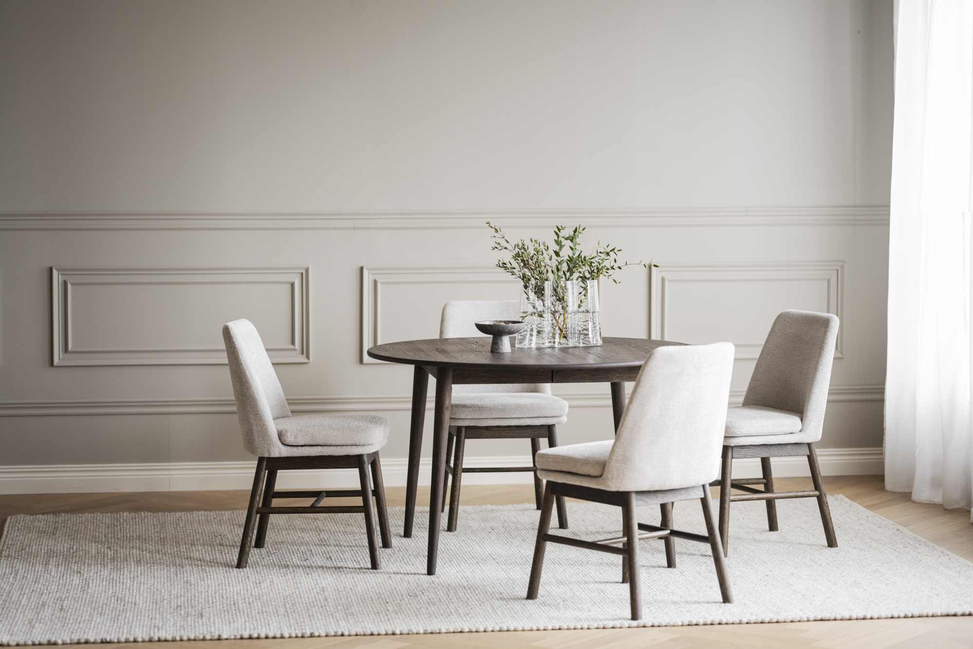 Ausziehtisch Tyler Rund 120/165cm, Eiche Braun passt perfekt in stilvolle Wohnräume.