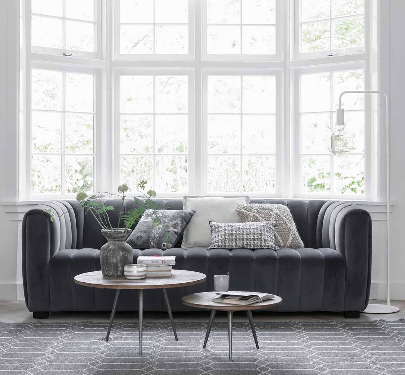 Stylisches Sofa Elegant mit pflegeleichtem Bezug aus Samt