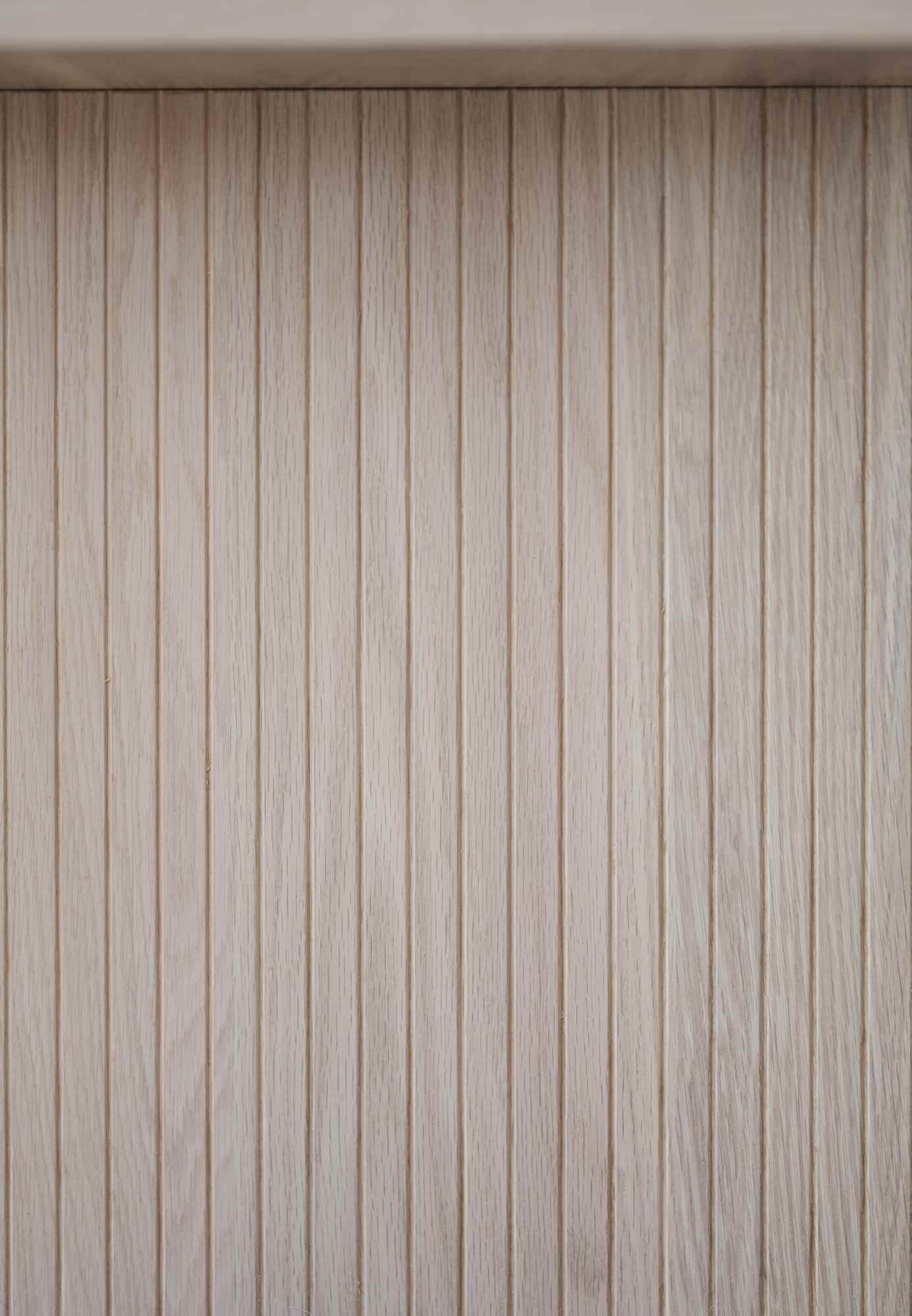 Jetzt entdecken: Couchtisch Sullivan, Weiß pigmentiert, 80x80x40cm mit hochwertiger Verarbeitung.