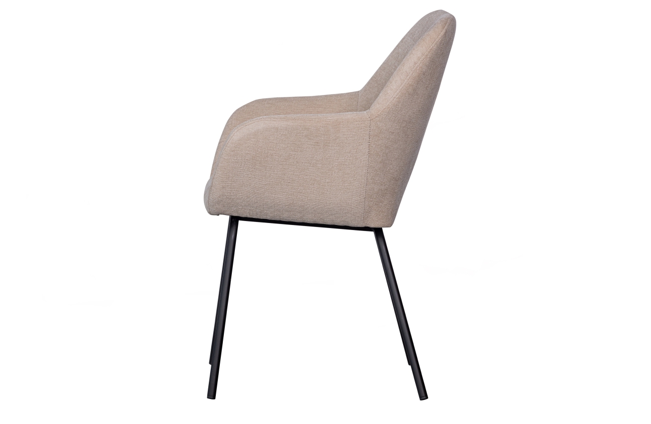 Der Esszimmerstuhl Vos überzeugt mit seinem modernen Design. Gefertigt wurde er aus Chenille-Gewebe, welches einen Sand Farbton besitzt. Das Gestell ist aus Metall und hat eine schwarze Farbe. Die Sitzhöhe des Stuhls beträgt 48 cm