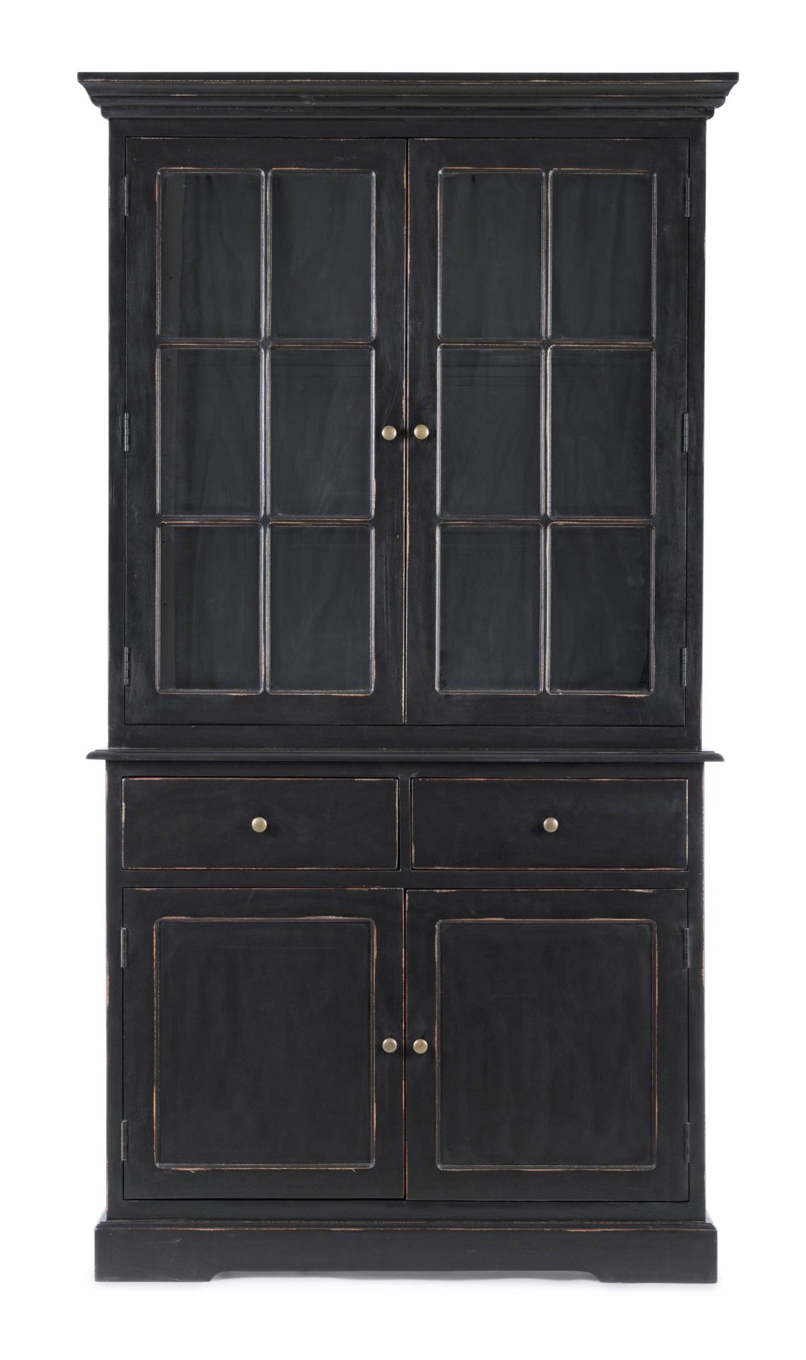 Die Vitrine Jefferson überzeugt mit ihrem klassischen Design. Gefertigt wurde sie aus Mangoholz, welches einen schwarzen Farbton besitzt. Die Vitrine verfügt über zwei Glastüren, zwei Holztüren und zwei Schubladen mit ausreichend Stauraum im inneren. Die 